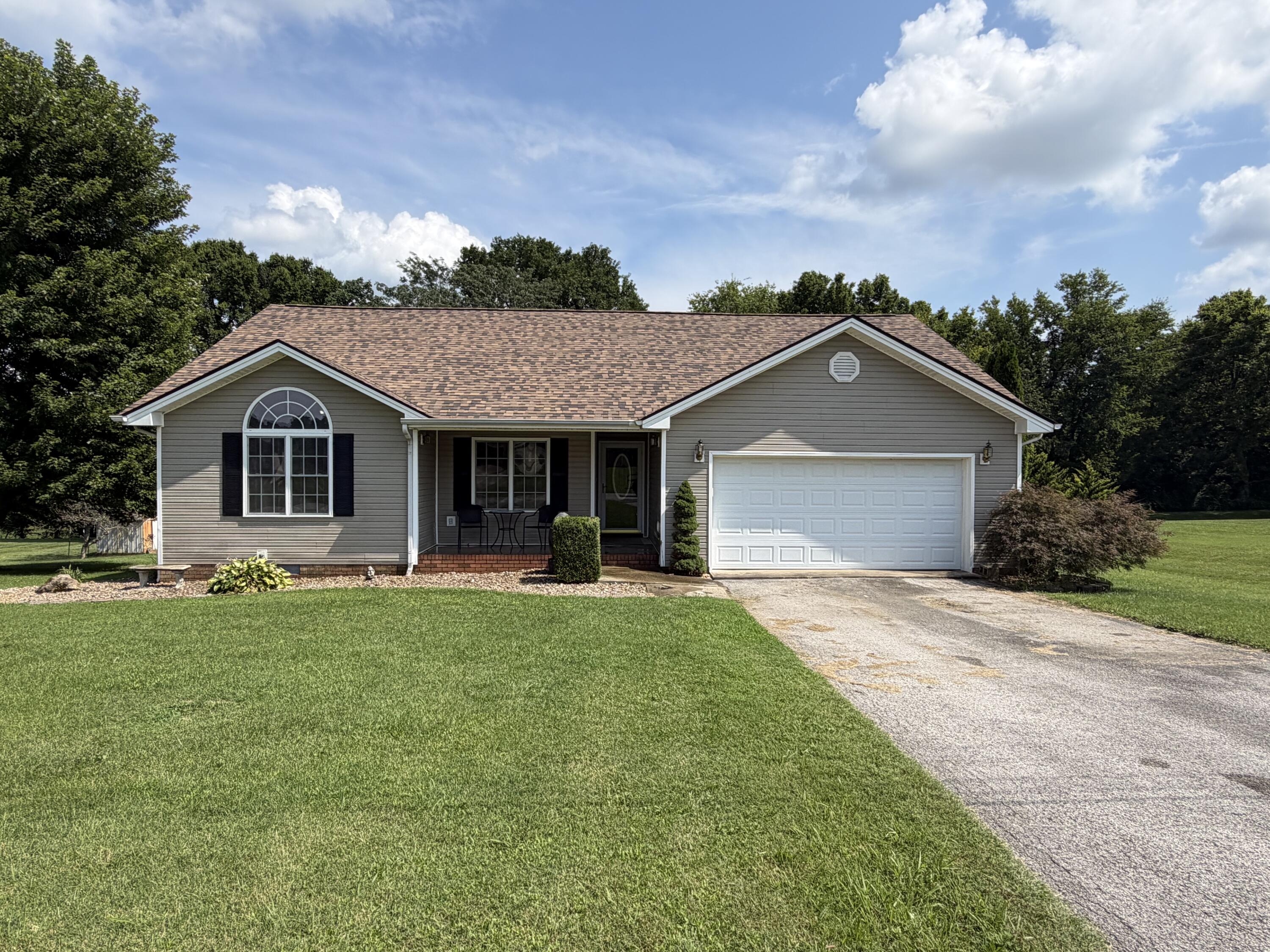 1810 Valley View Drive Property Photo 1