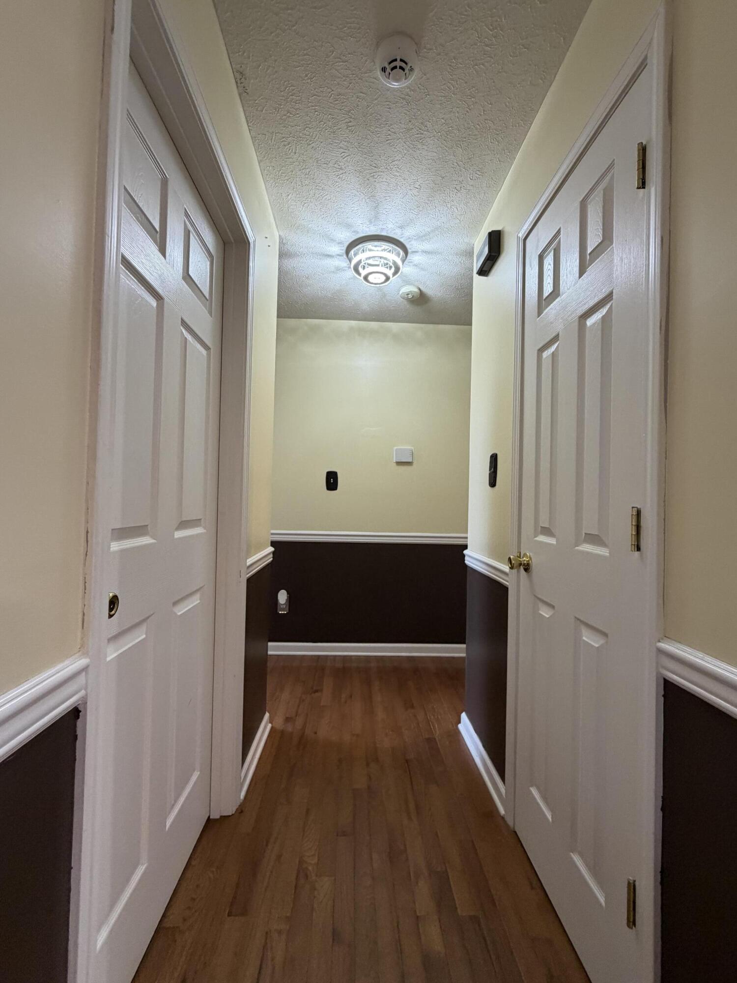 1810 Valley View Drive Property Photo 12