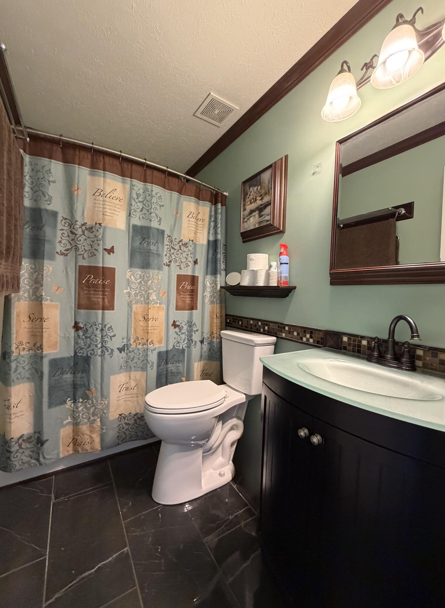 1810 Valley View Drive Property Photo 18