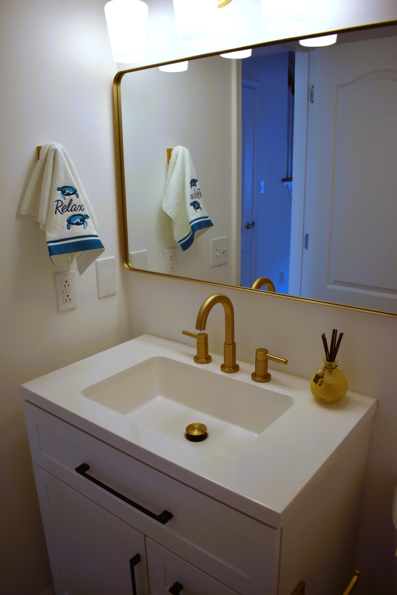 204 Regency Point Path Property Photo 12