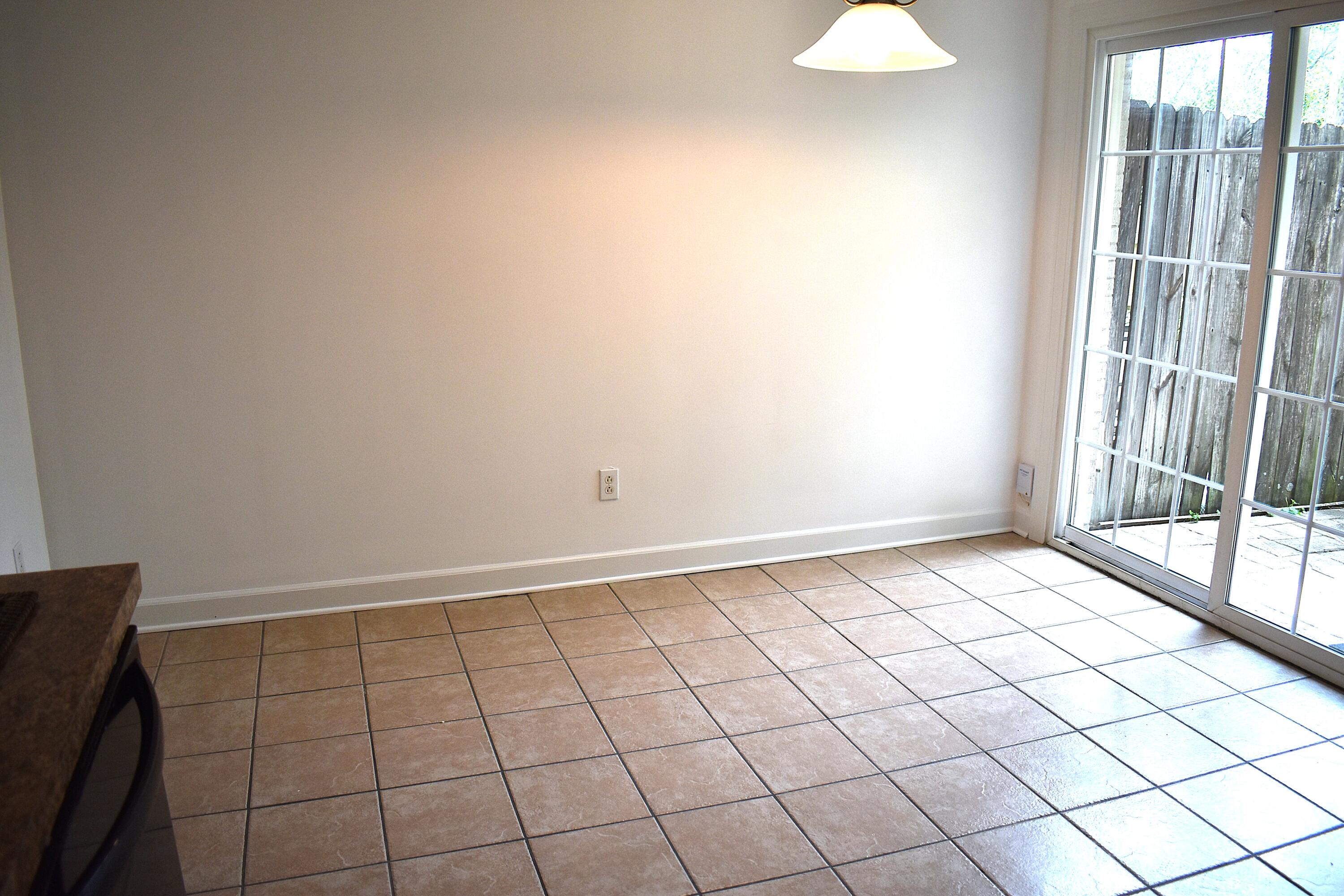 204 Regency Point Path Property Photo 18