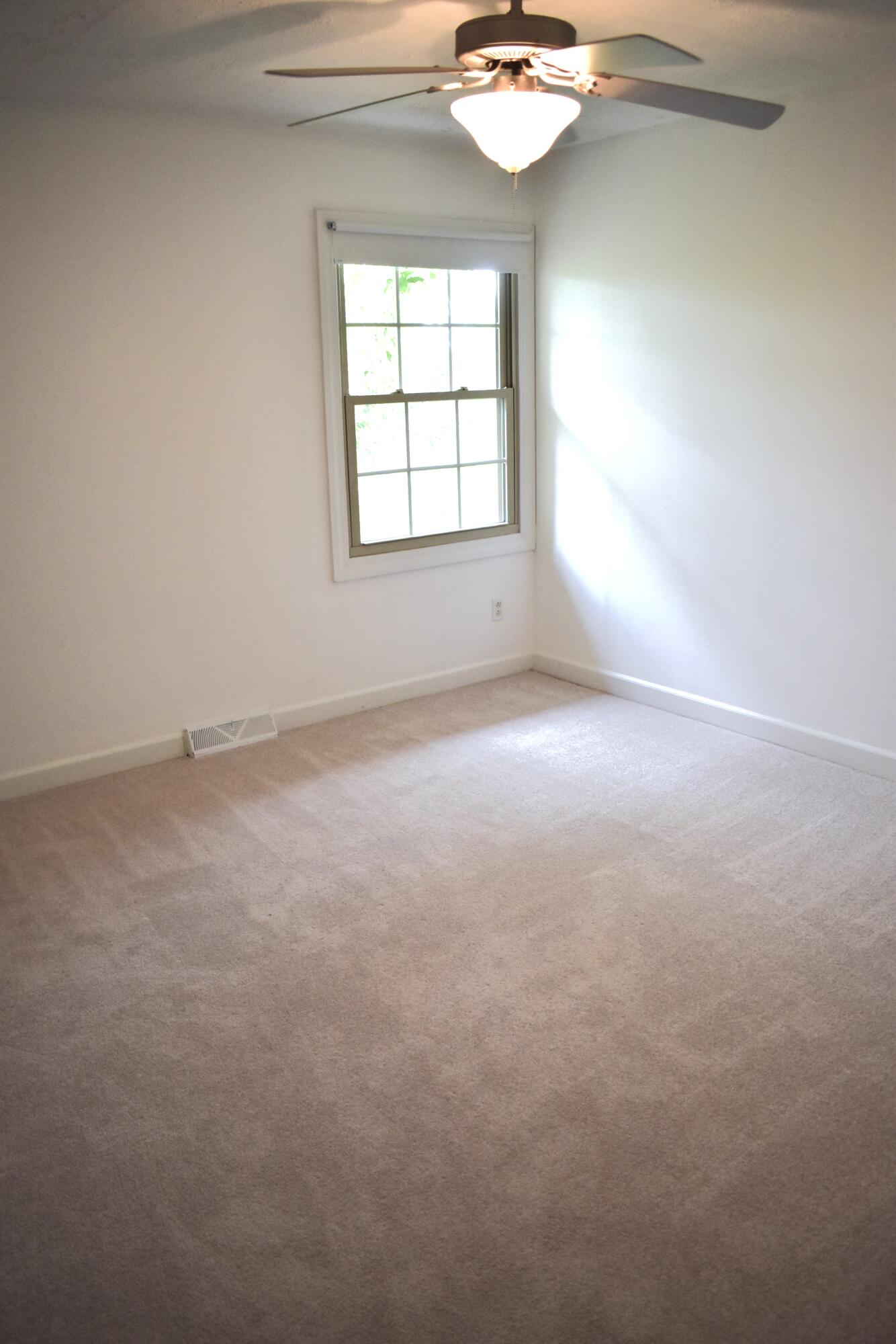 204 Regency Point Path Property Photo 23