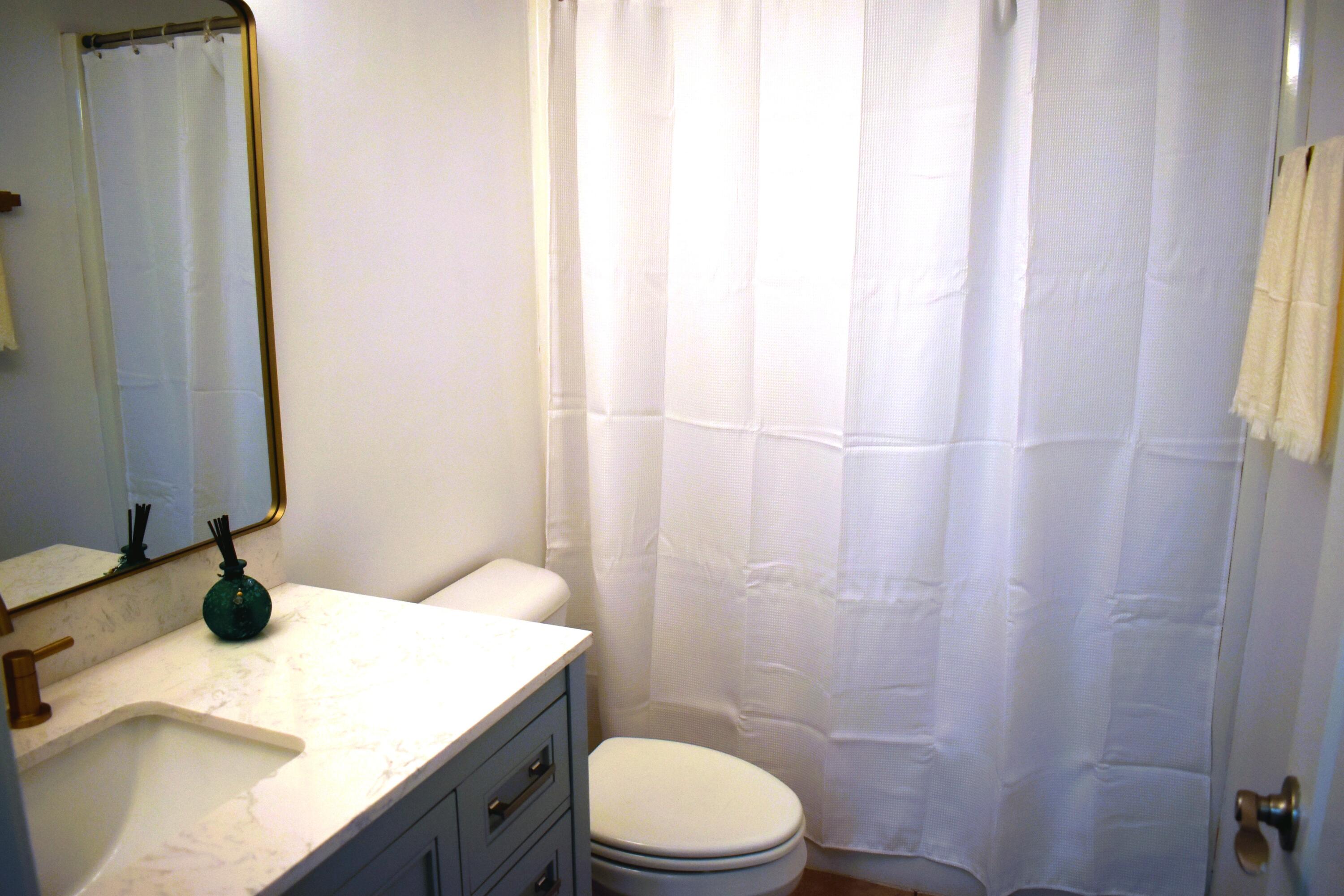 204 Regency Point Path Property Photo 28