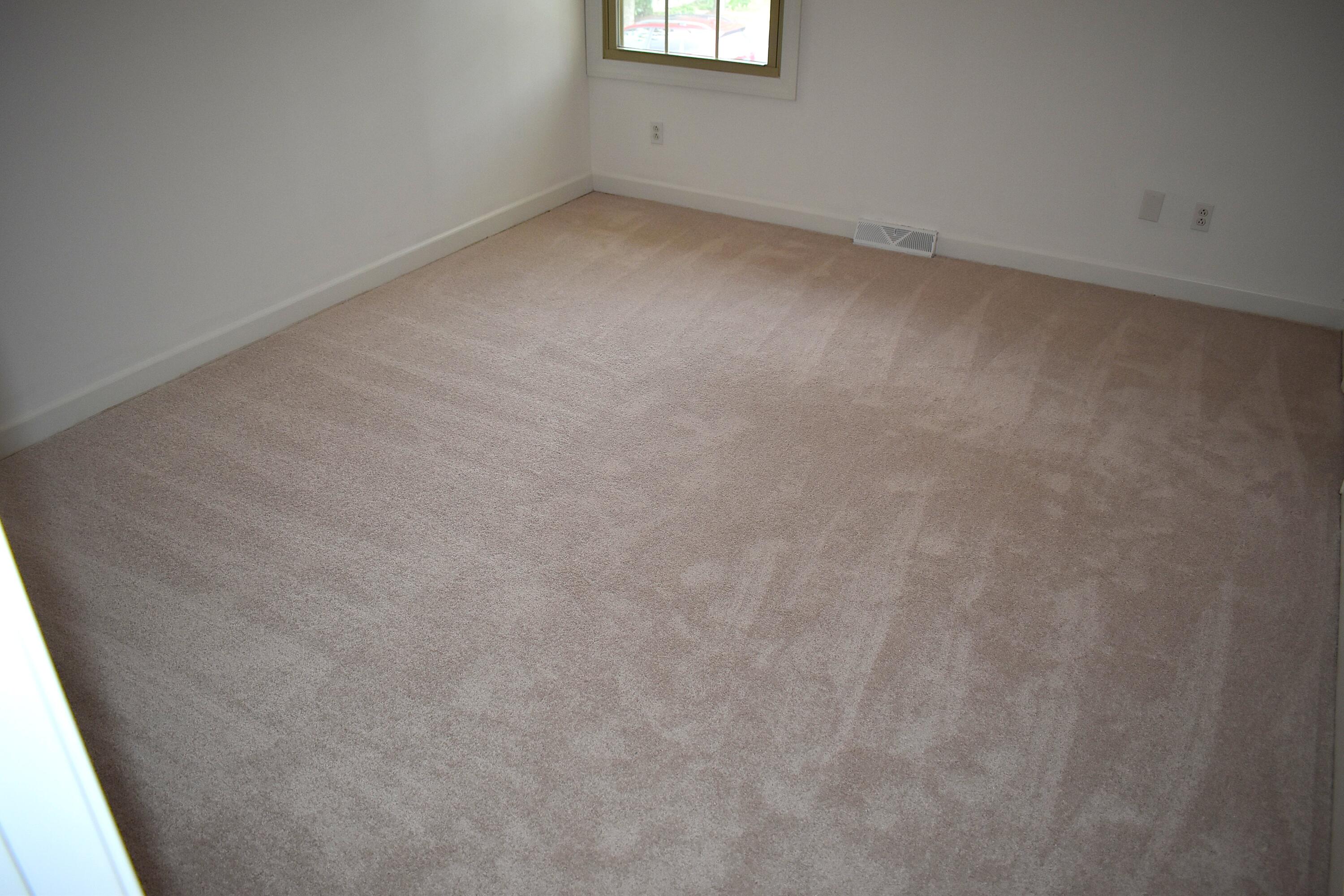 204 Regency Point Path Property Photo 31
