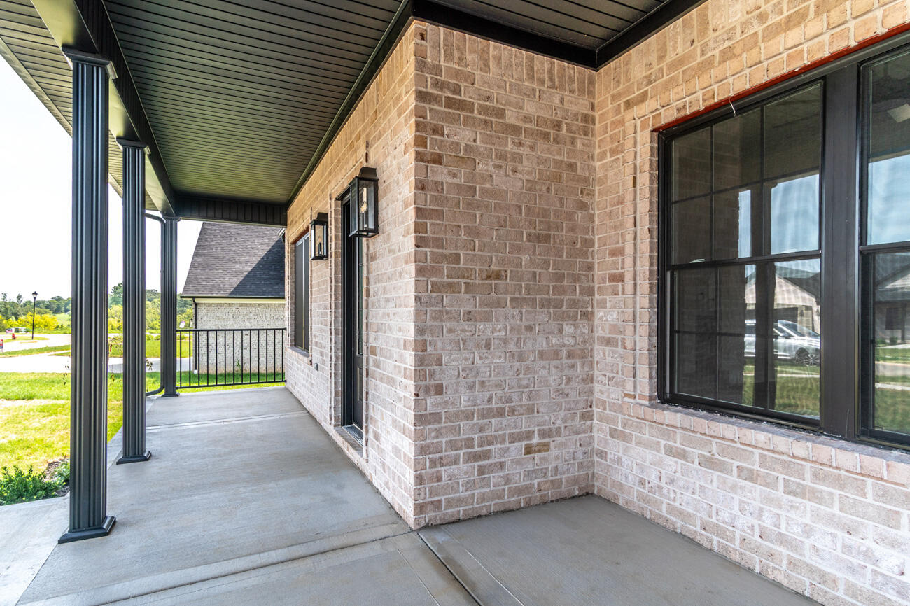 110 Dawn Court Property Photo 6