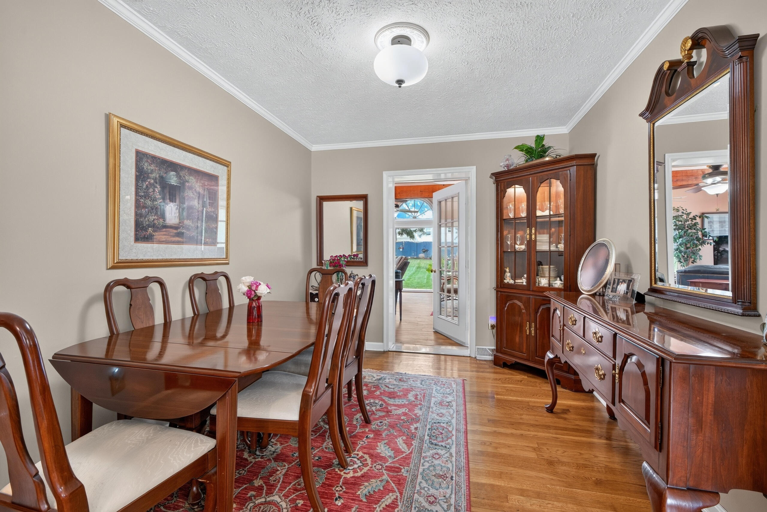 916 Edgewater Drive Property Photo 14
