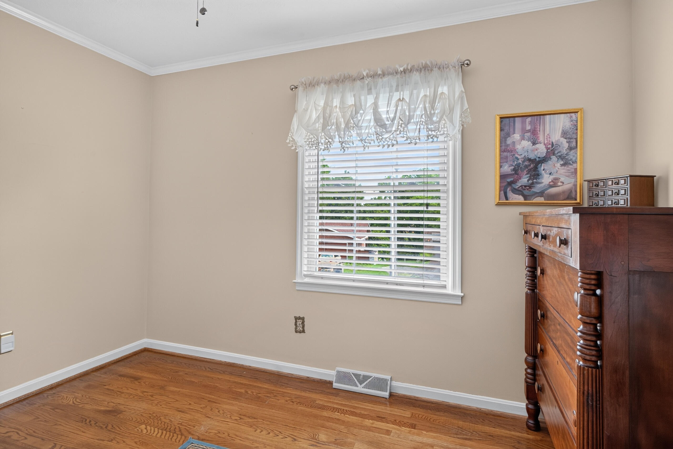 916 Edgewater Drive Property Photo 26