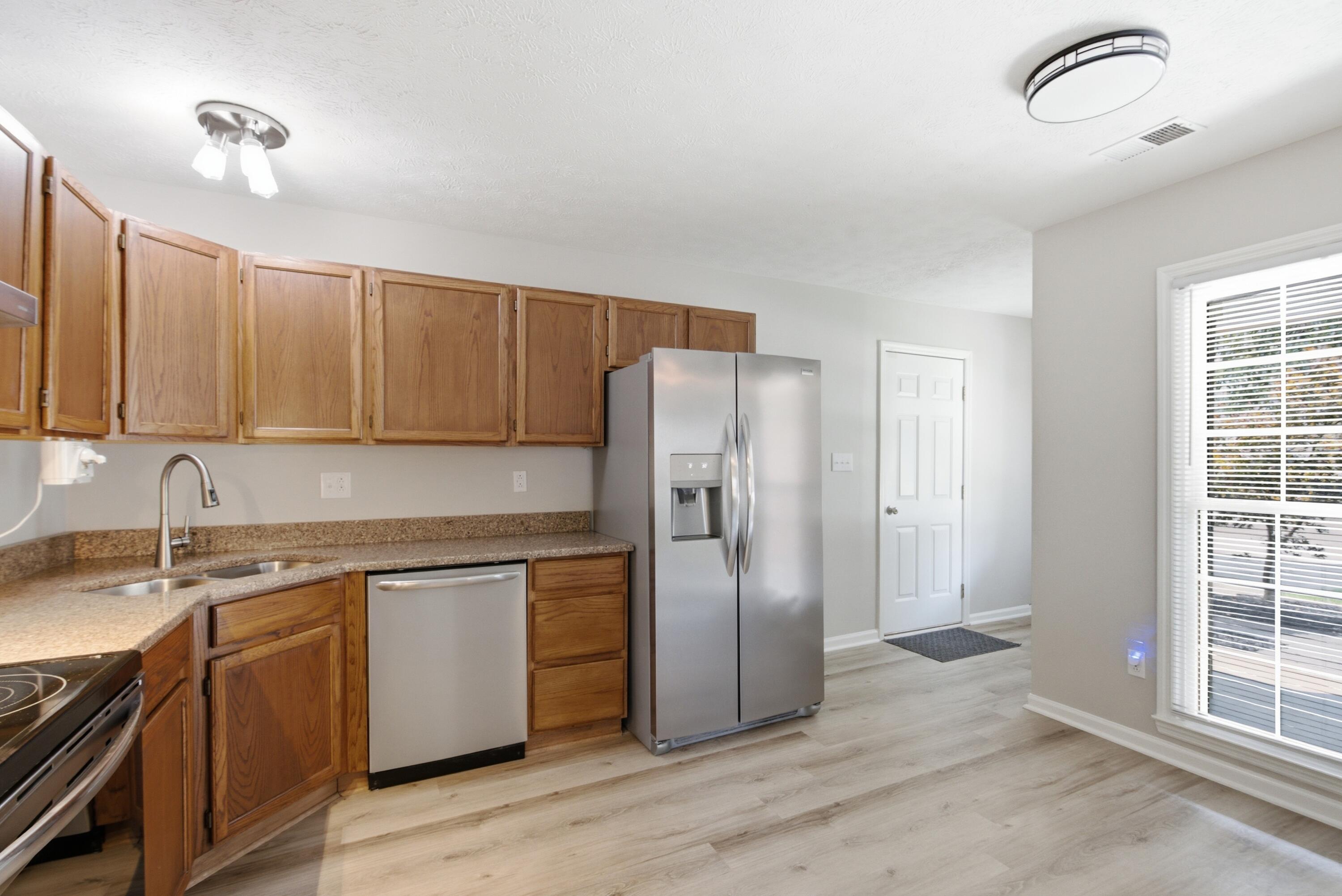 3805 Muirfield Place Property Photo 10