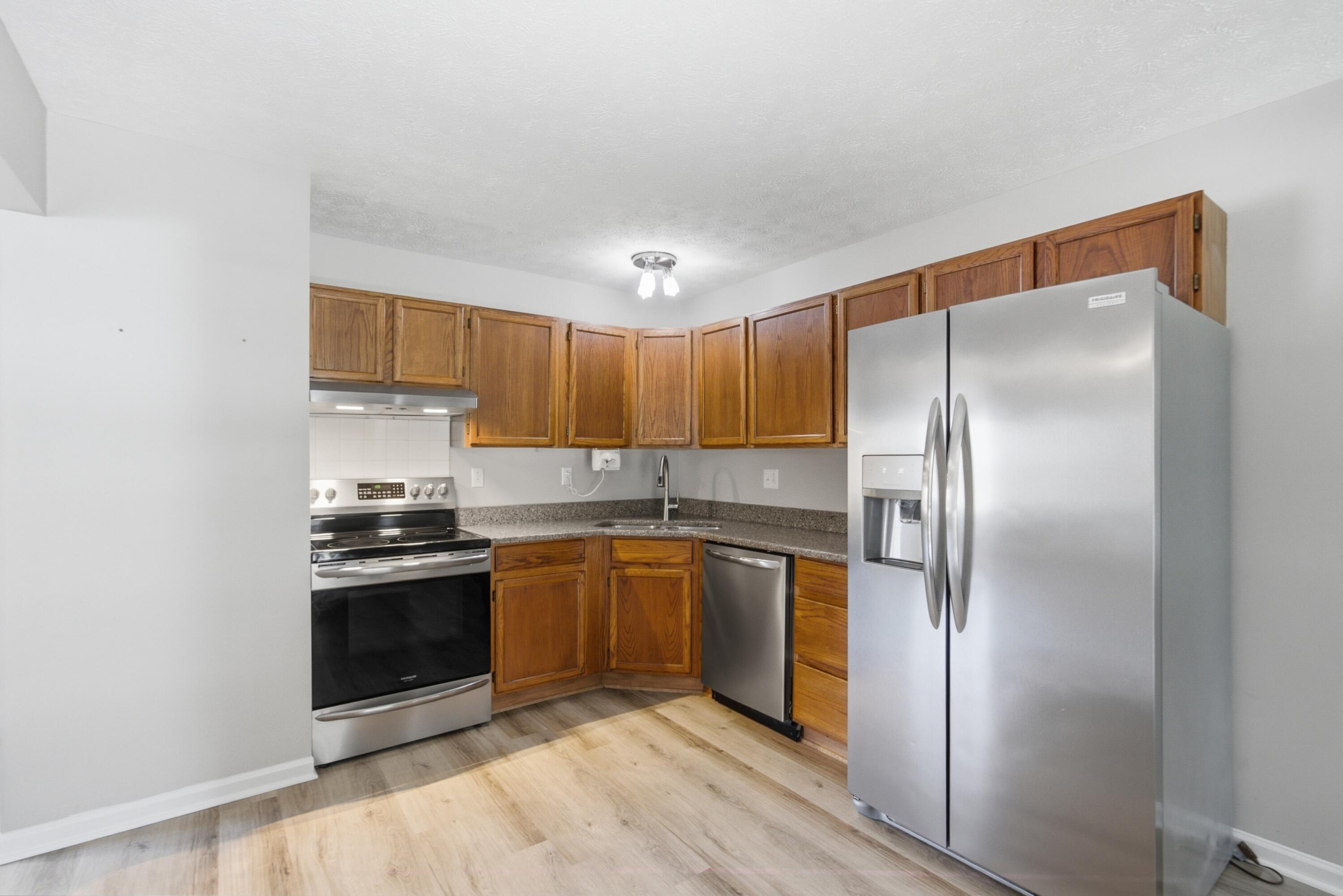 3805 Muirfield Place Property Photo 11