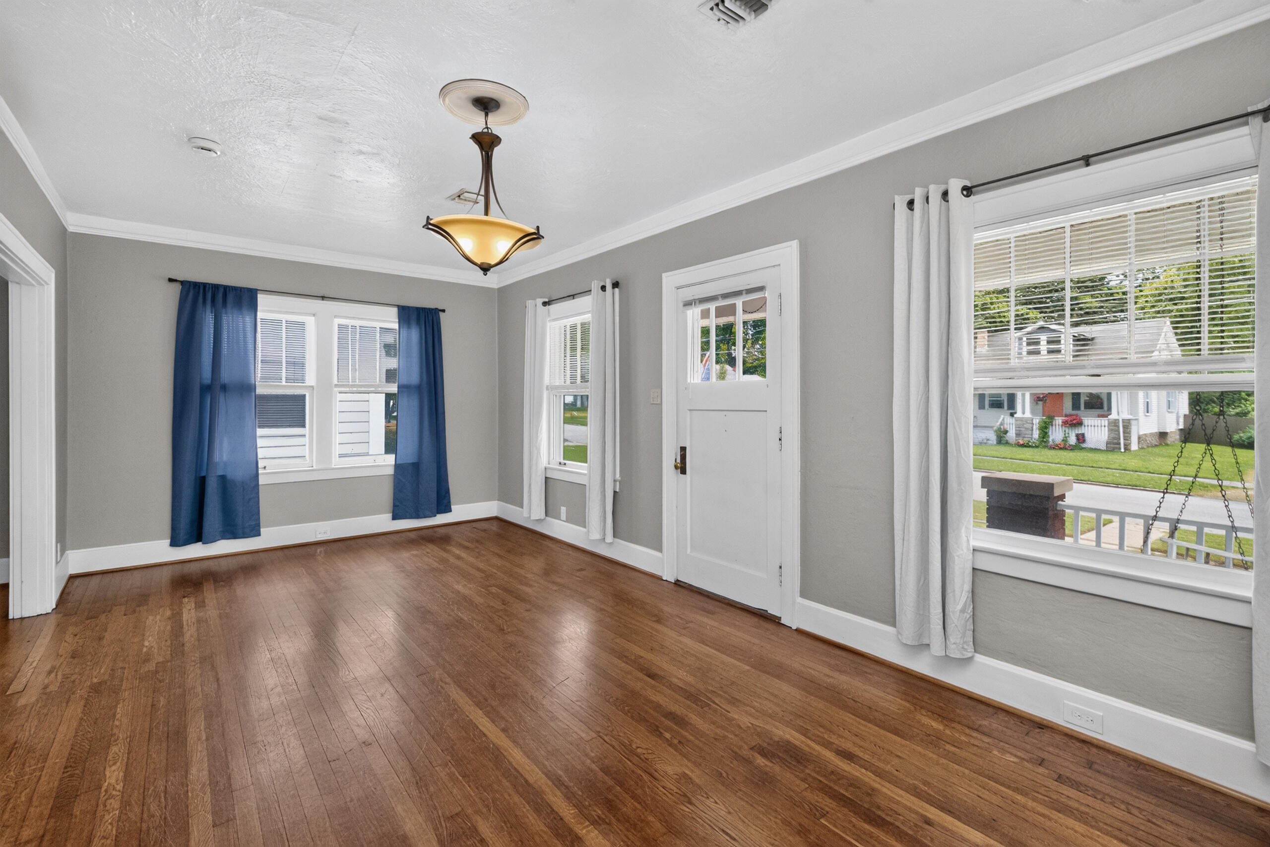 143 Penmoken Park Property Photo 8