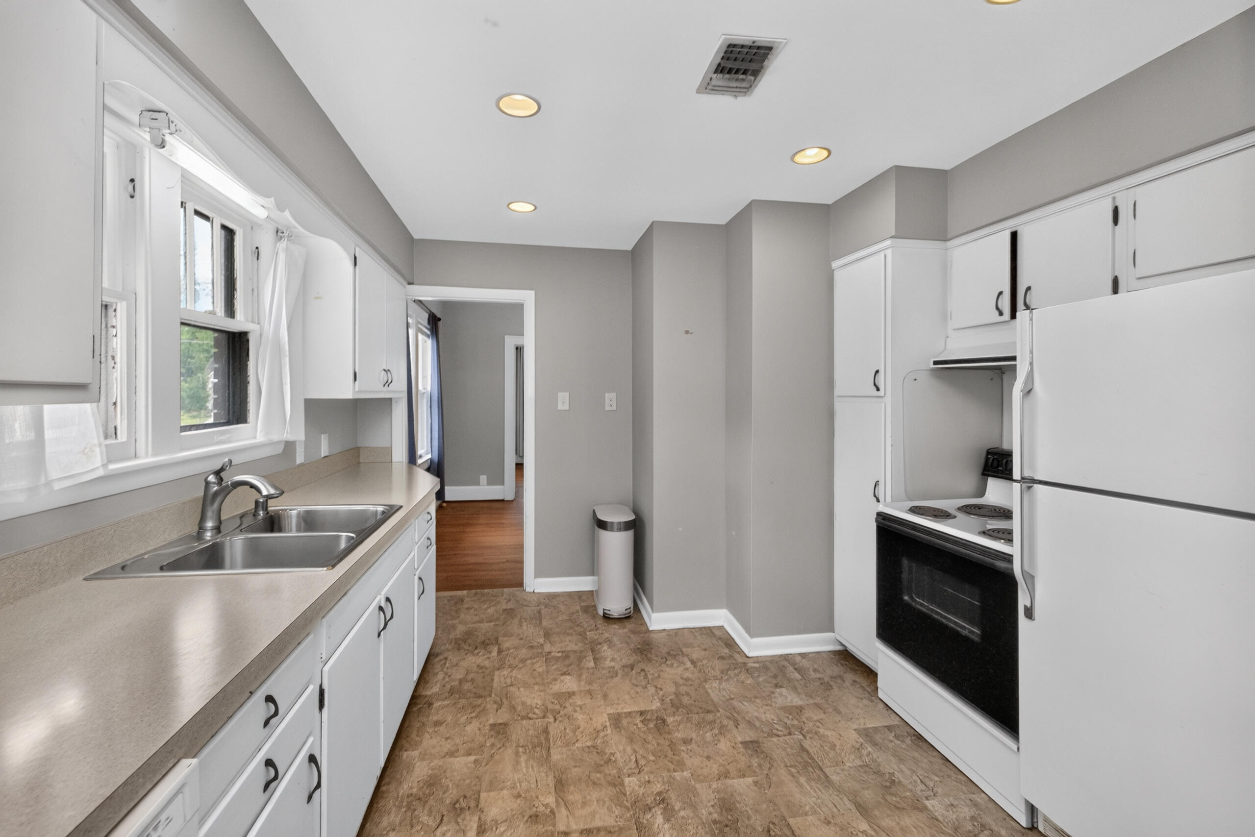 143 Penmoken Park Property Photo 19