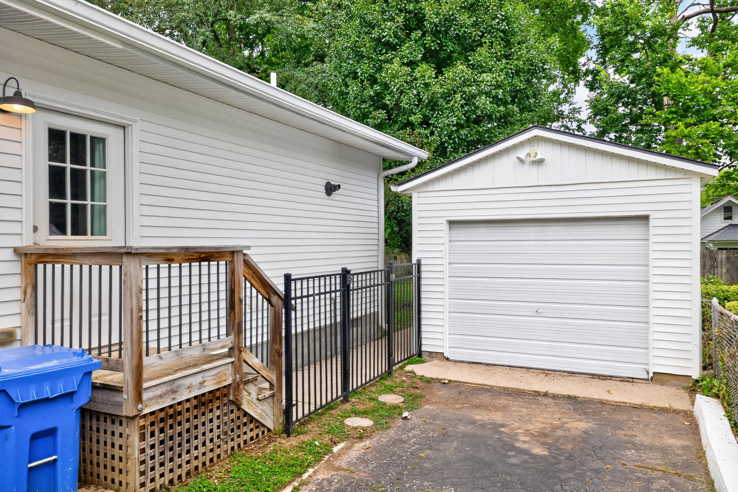 143 Penmoken Park Property Photo 28