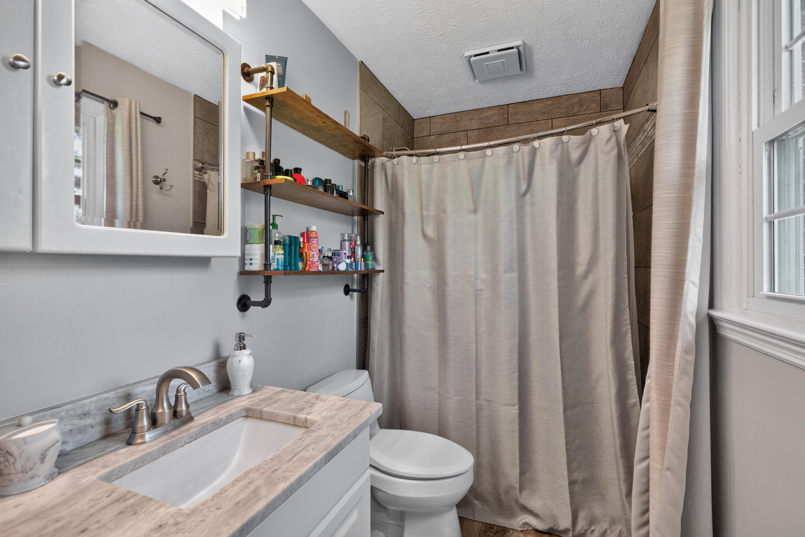 103 Pleasant Ridge Drive Property Photo 22
