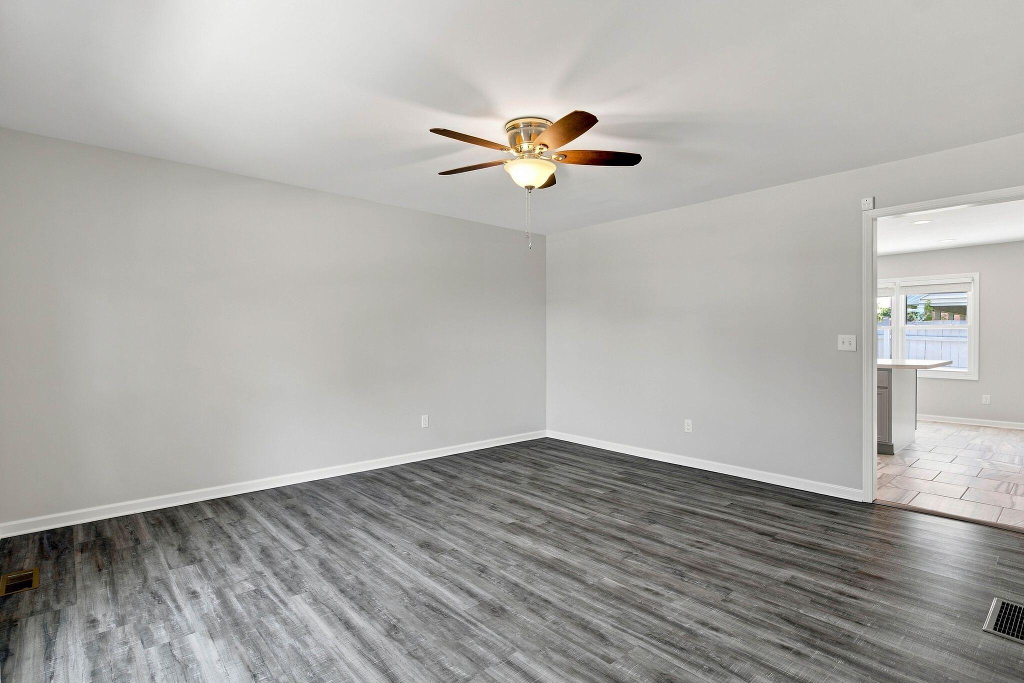 745 Jaeduke Drive Property Photo 4