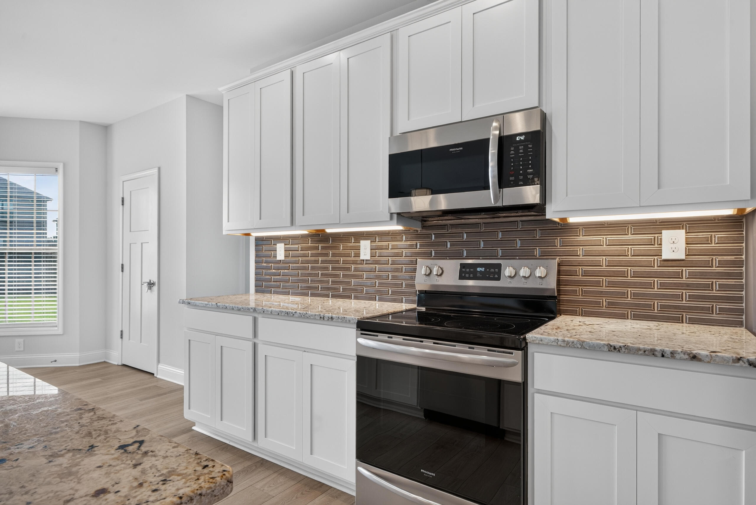 2291 Calendula Road Property Photo 14