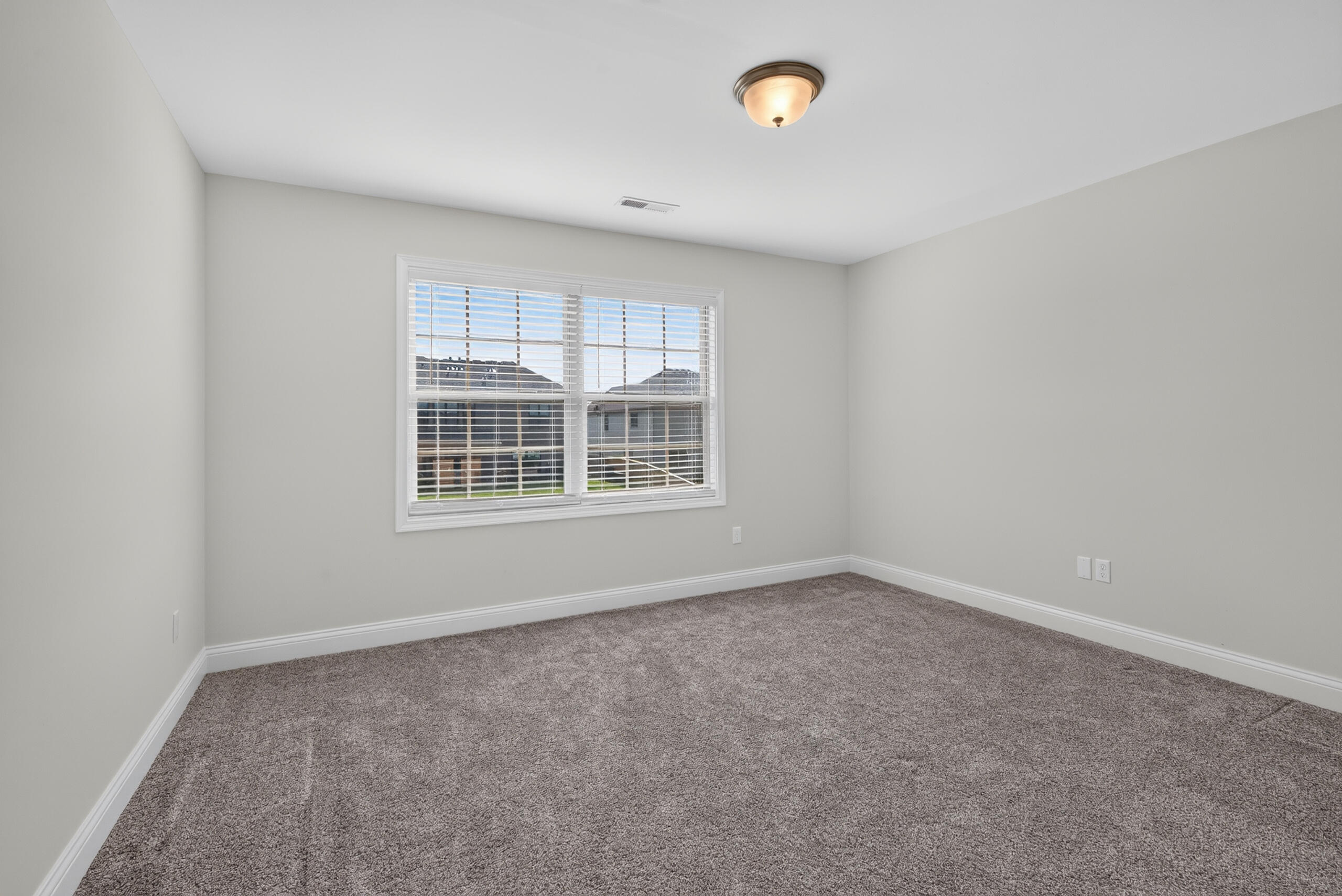 2291 Calendula Road Property Photo 32
