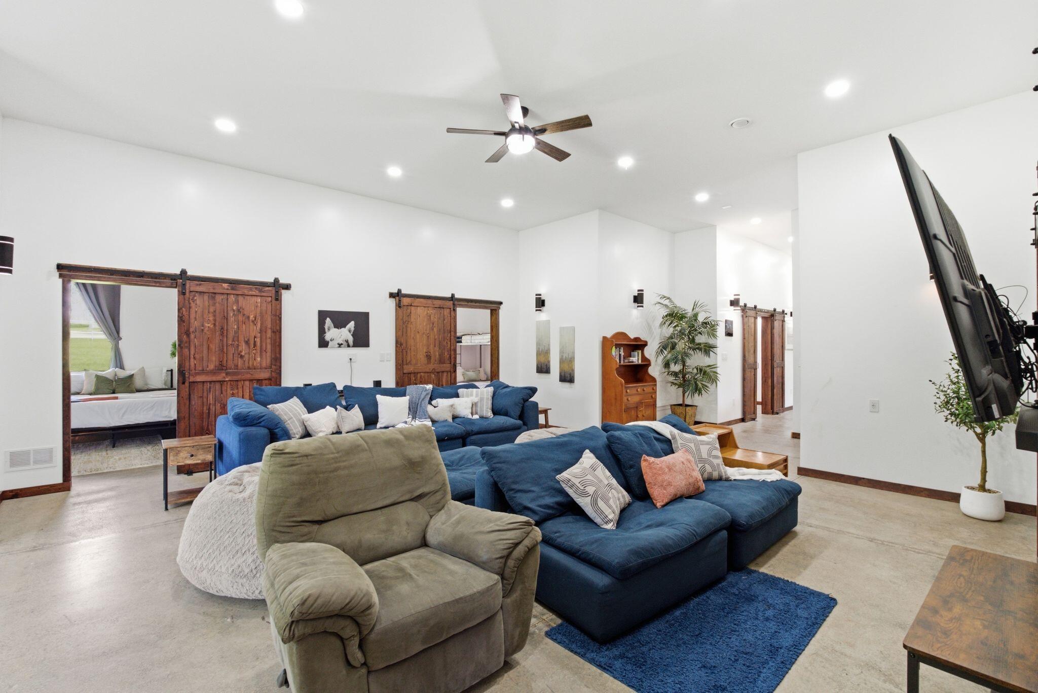 181 Hidden Creek Drive Property Photo 38