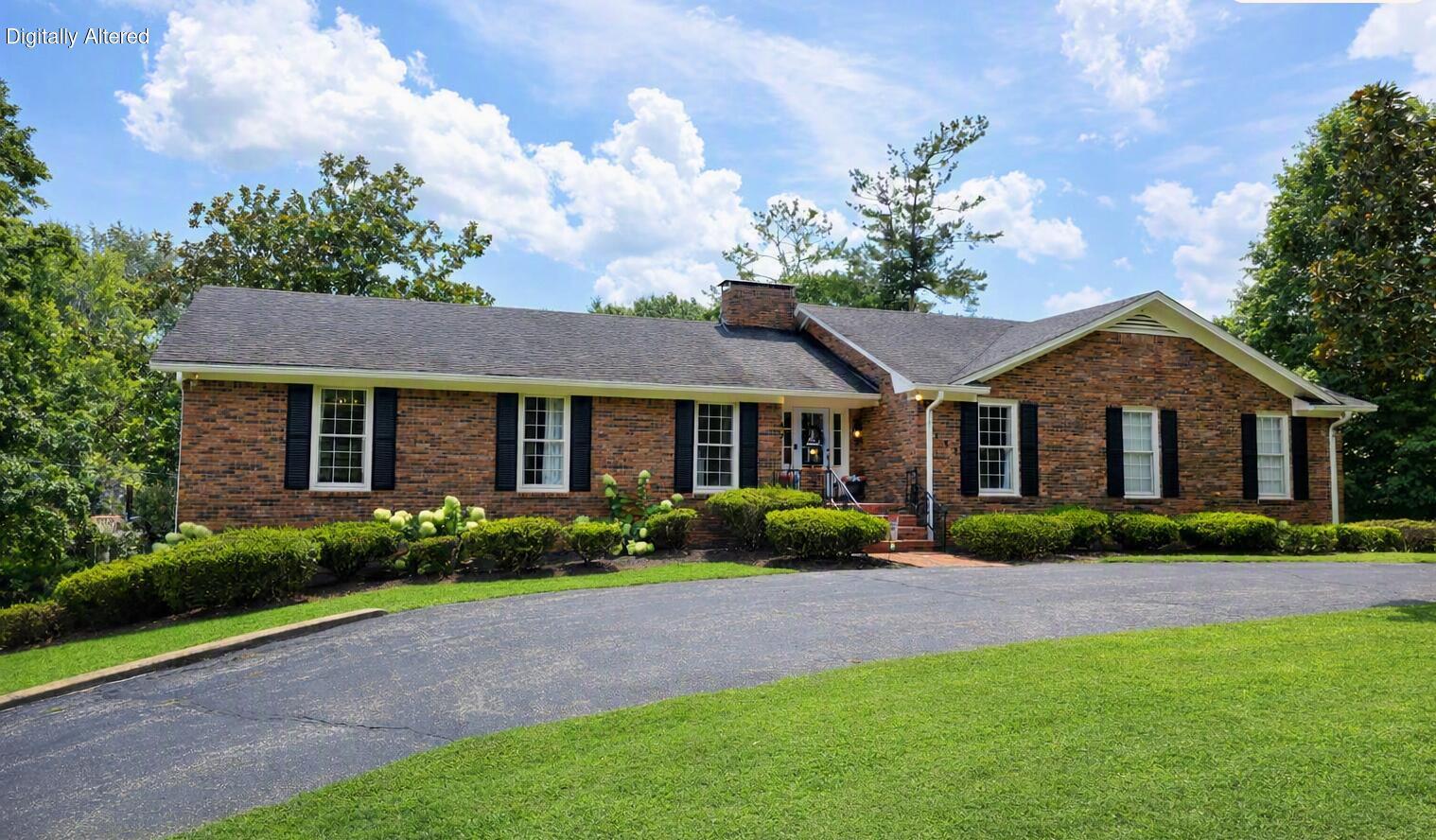 132 Daleview Circle Property Photo 1