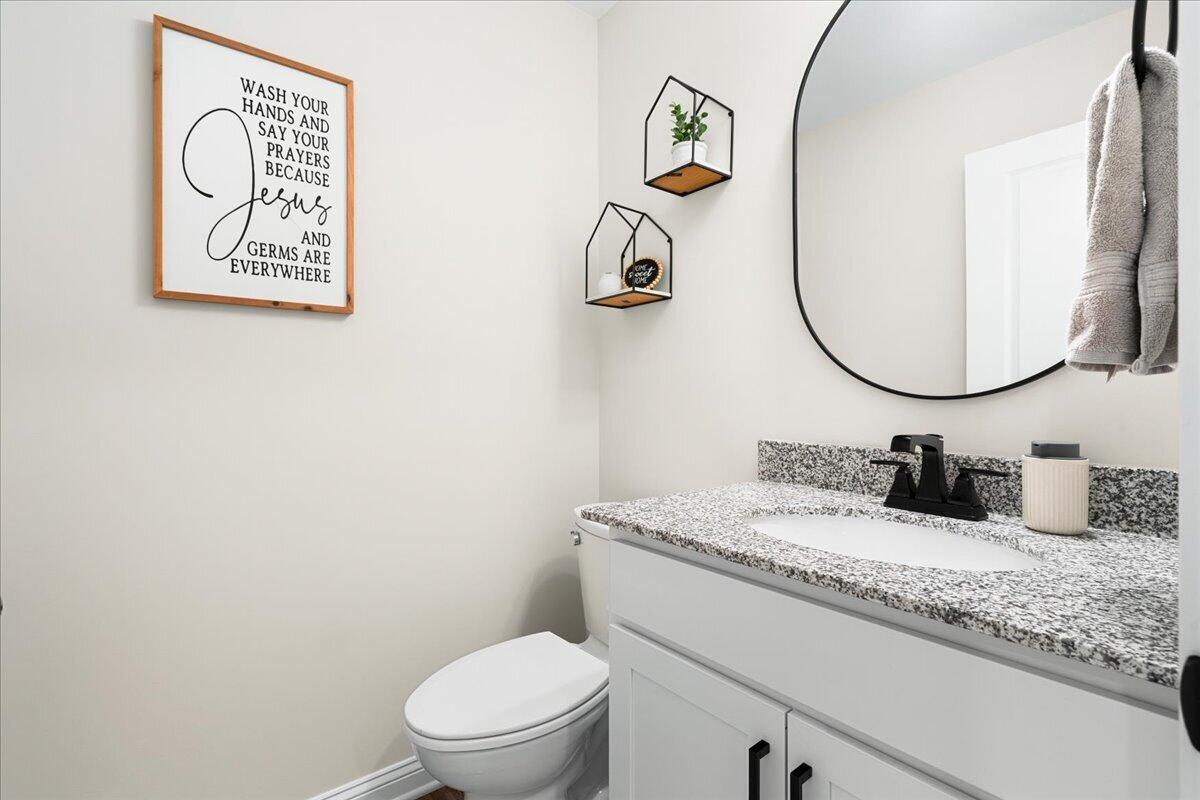 448 Friendly Avenue Property Photo 8