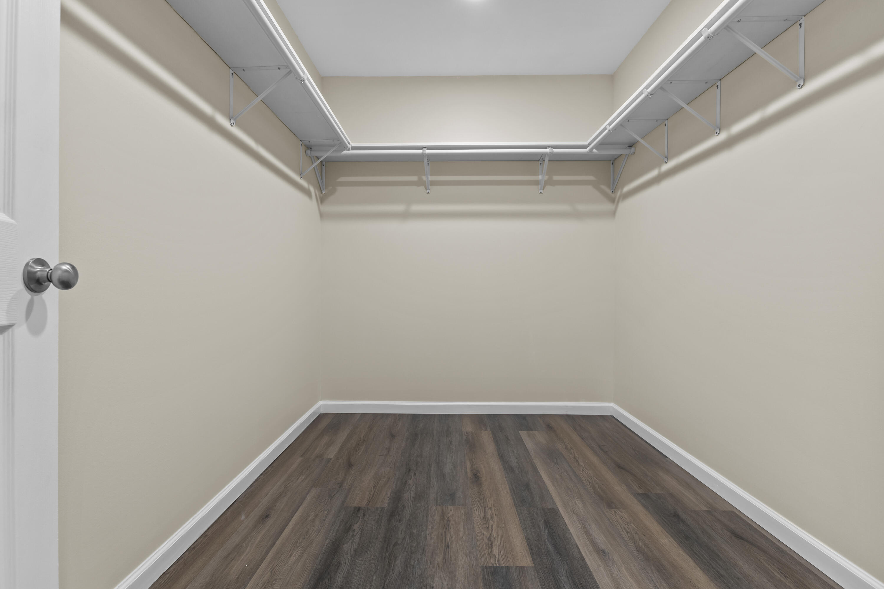 87 Promenade Avenue Property Photo 37