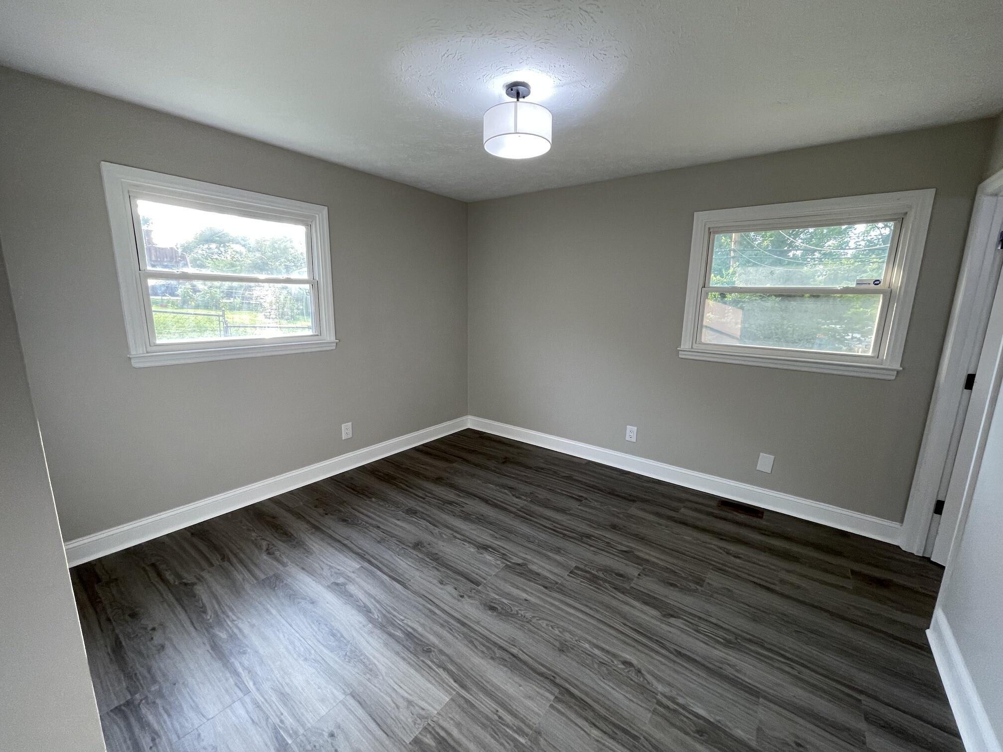 3255 Sutherland Drive Property Photo 13