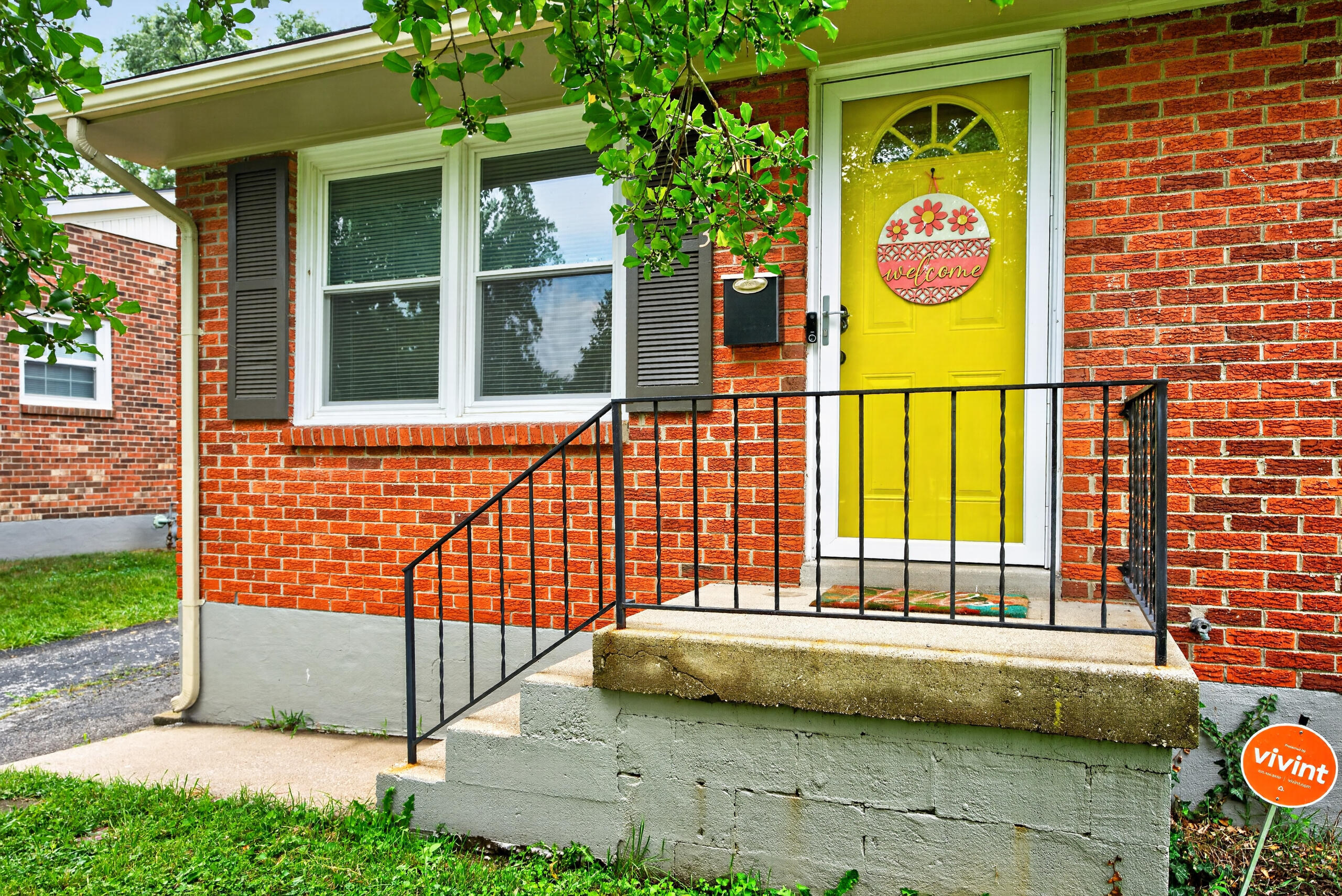 3533 King Arthur Drive Property Photo 4