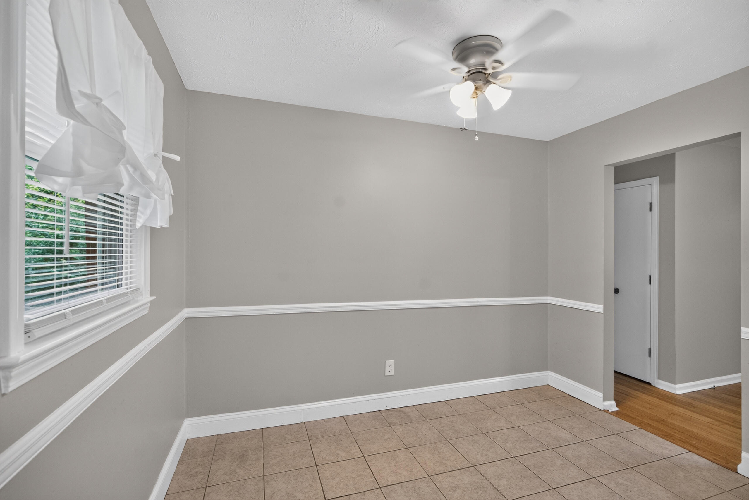 3533 King Arthur Drive Property Photo 9