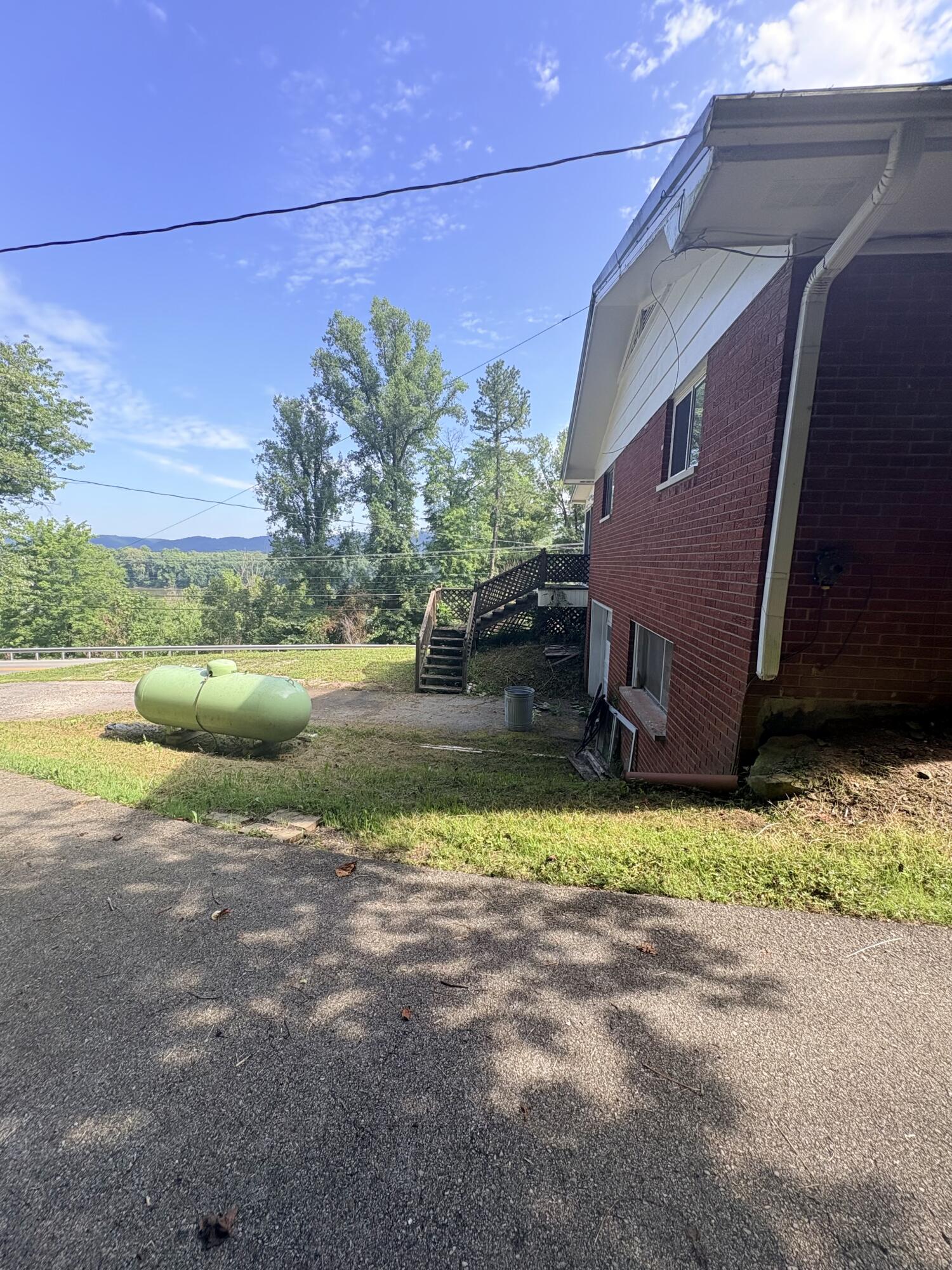 1556 Ky-8 Property Photo 19