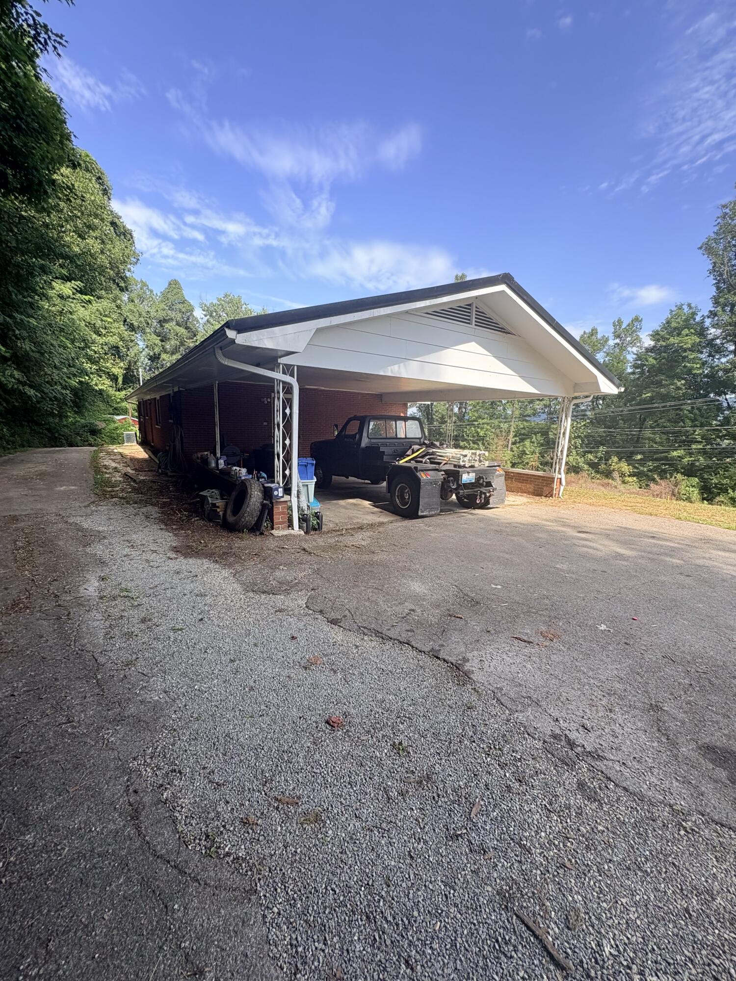 1556 Ky-8 Property Photo 21