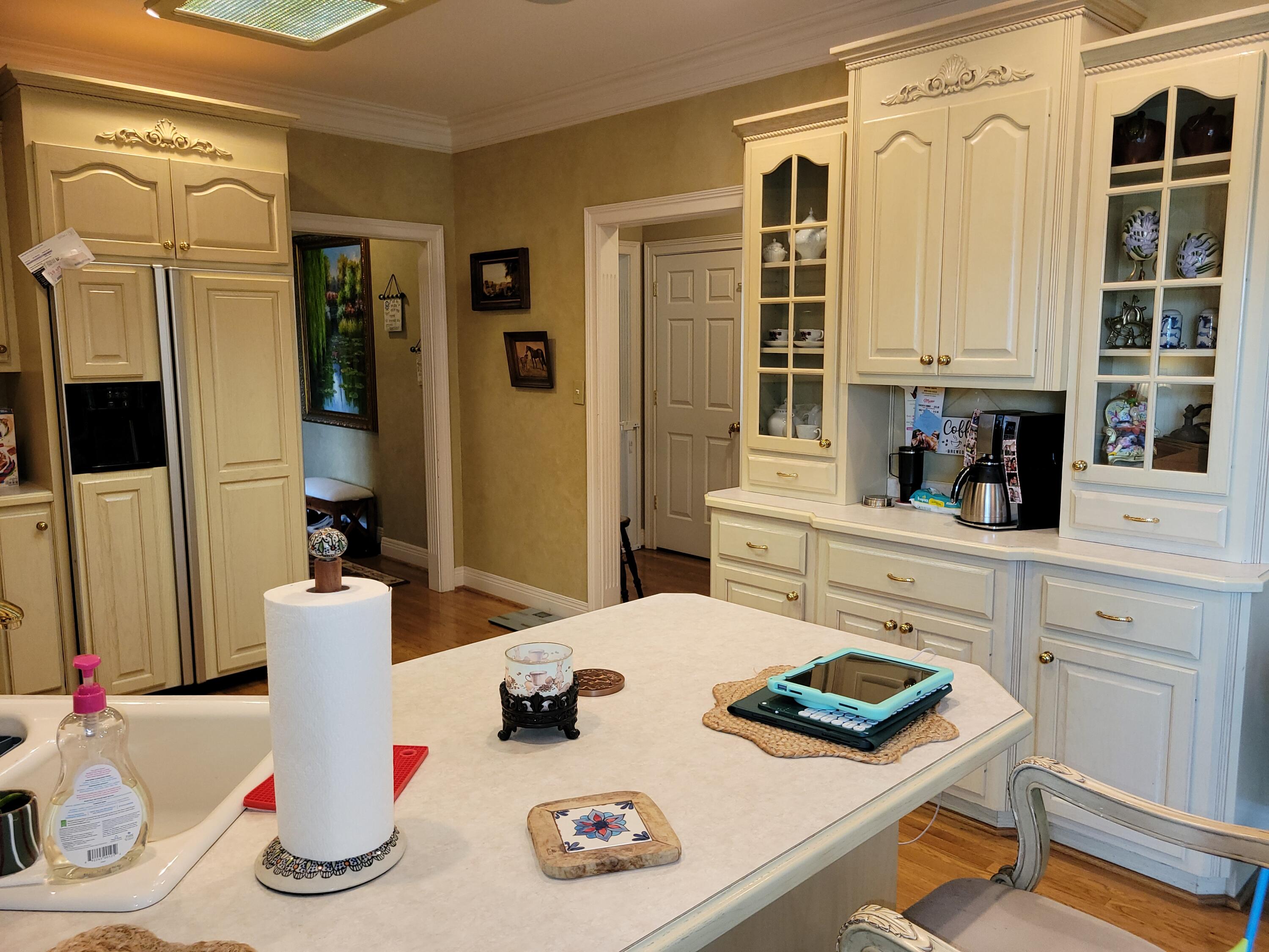3128 Althorp Way Property Photo 17
