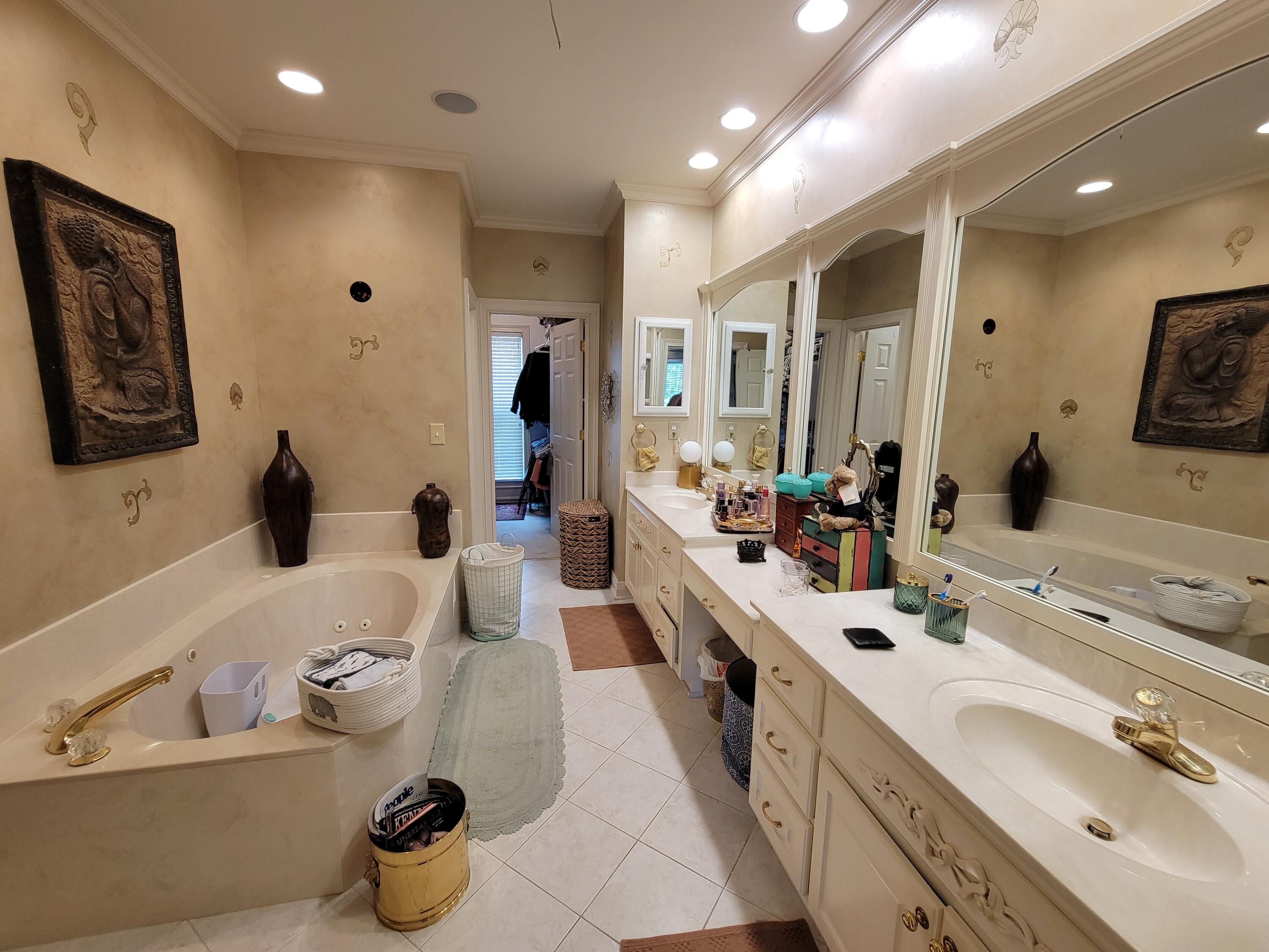 3128 Althorp Way Property Photo 28
