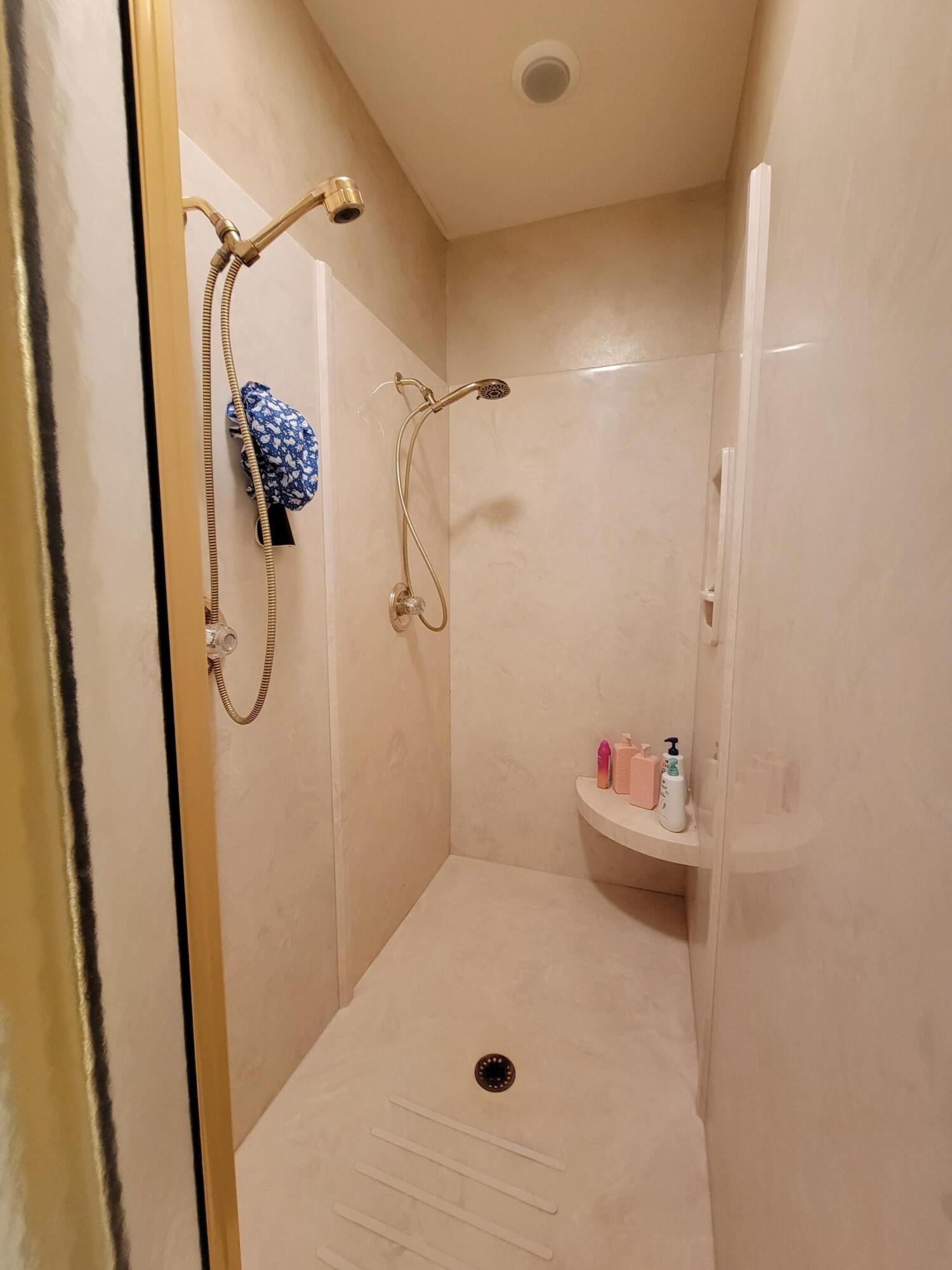 3128 Althorp Way Property Photo 29