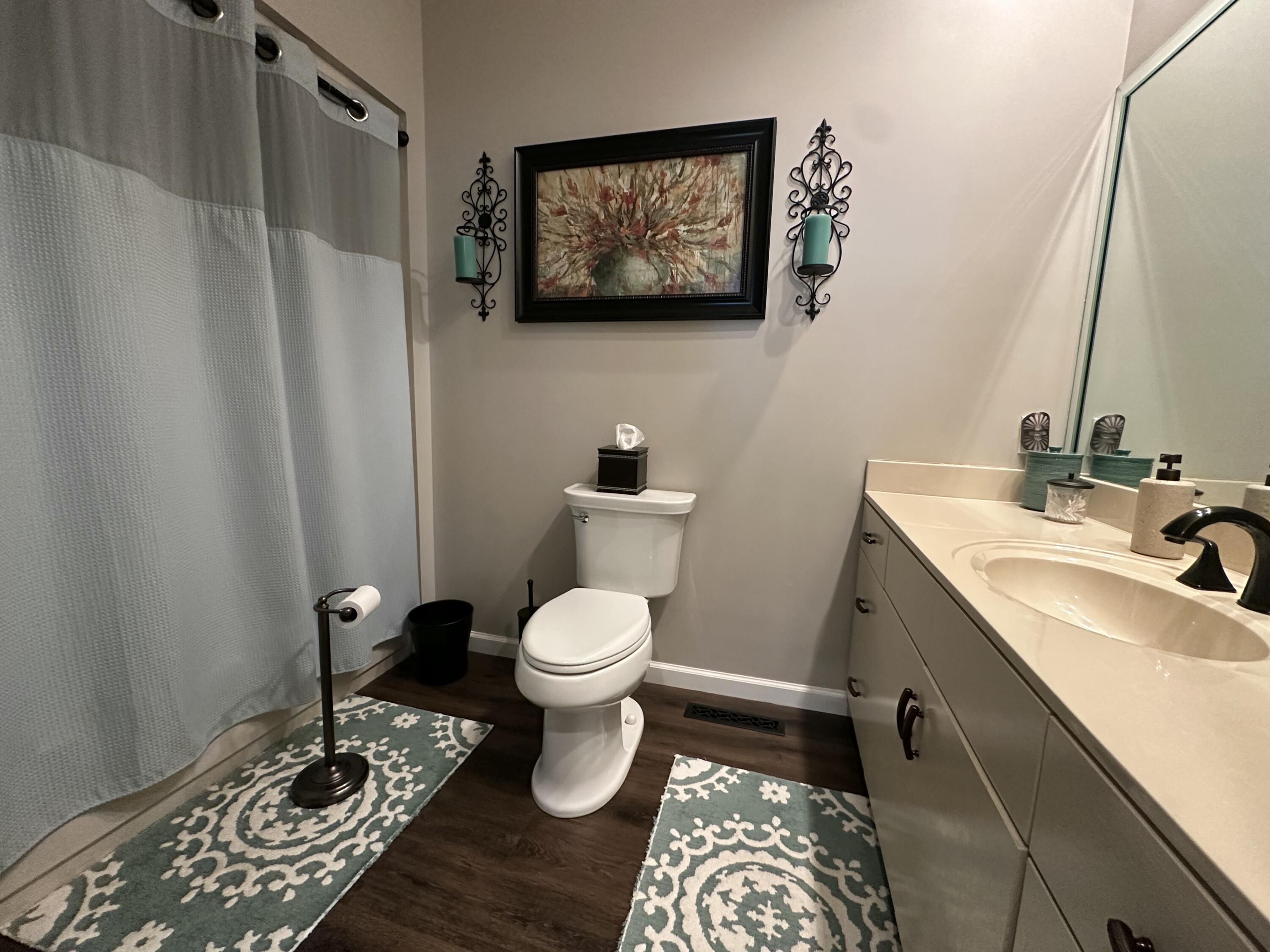 142 Adrian Lane Property Photo 42
