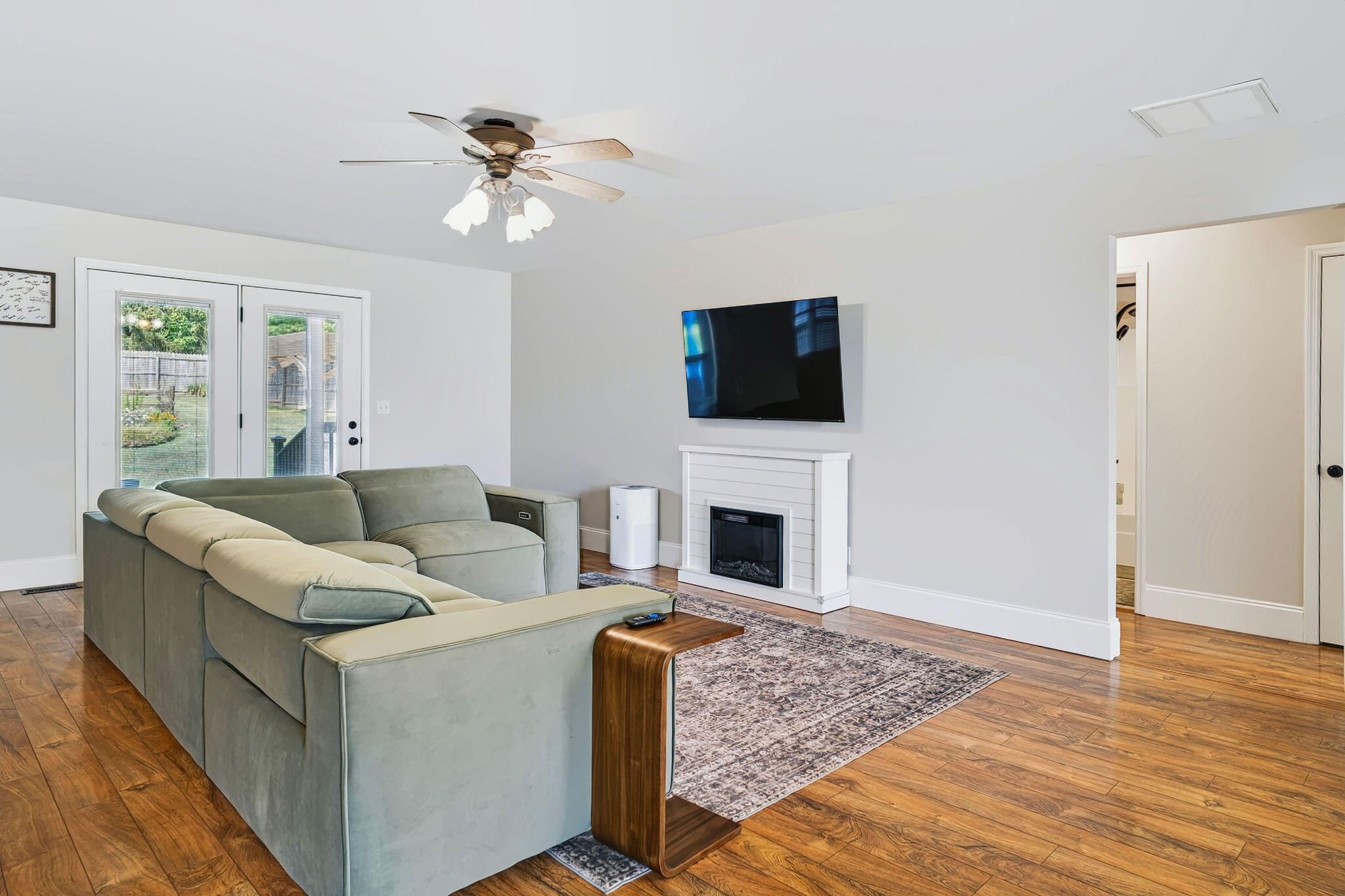 254 Shelton Way Property Photo 1