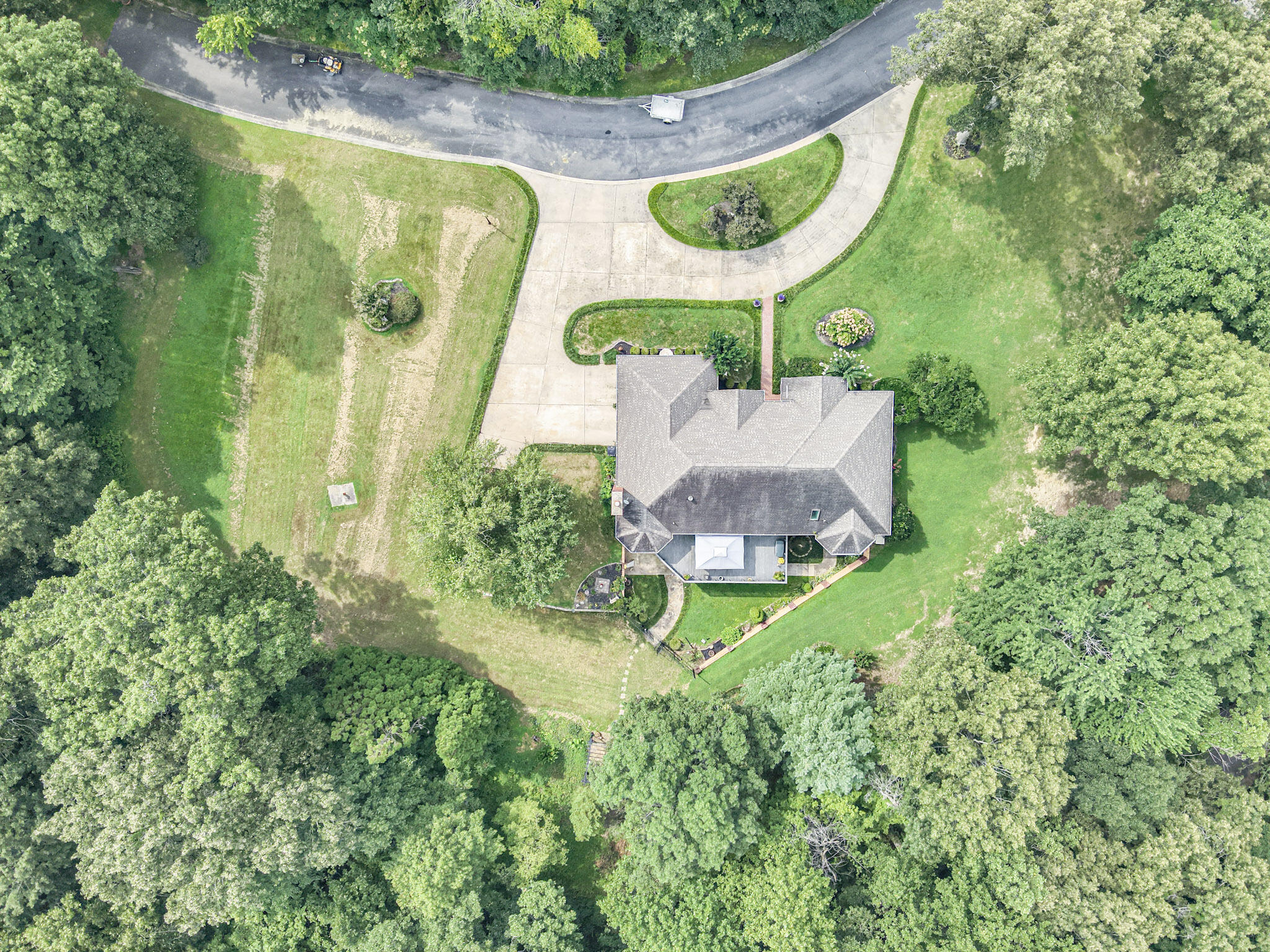 20 Timber Ridge Dr Drive Property Photo 4