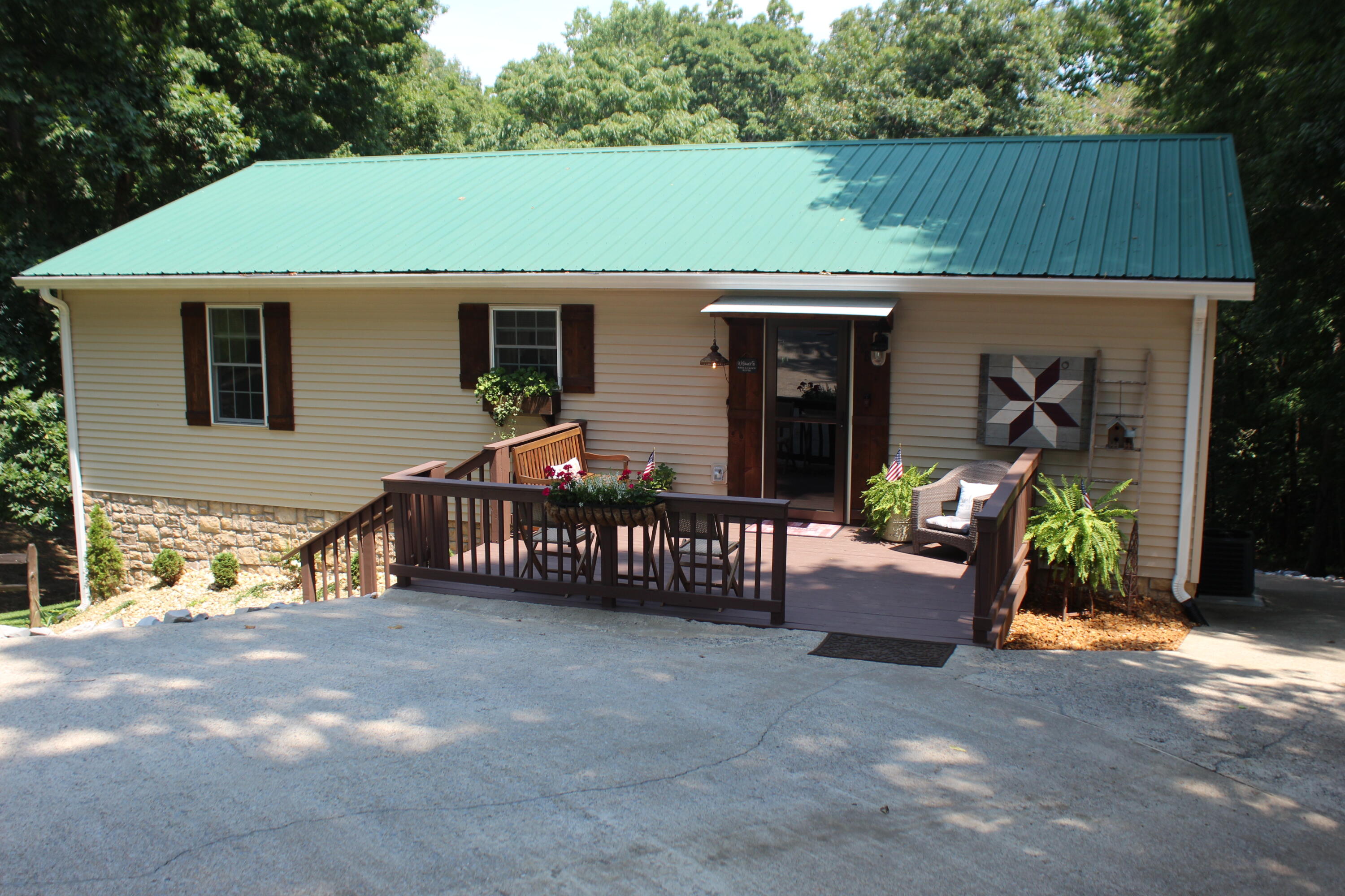 798 Wheaton Way Property Photo 2