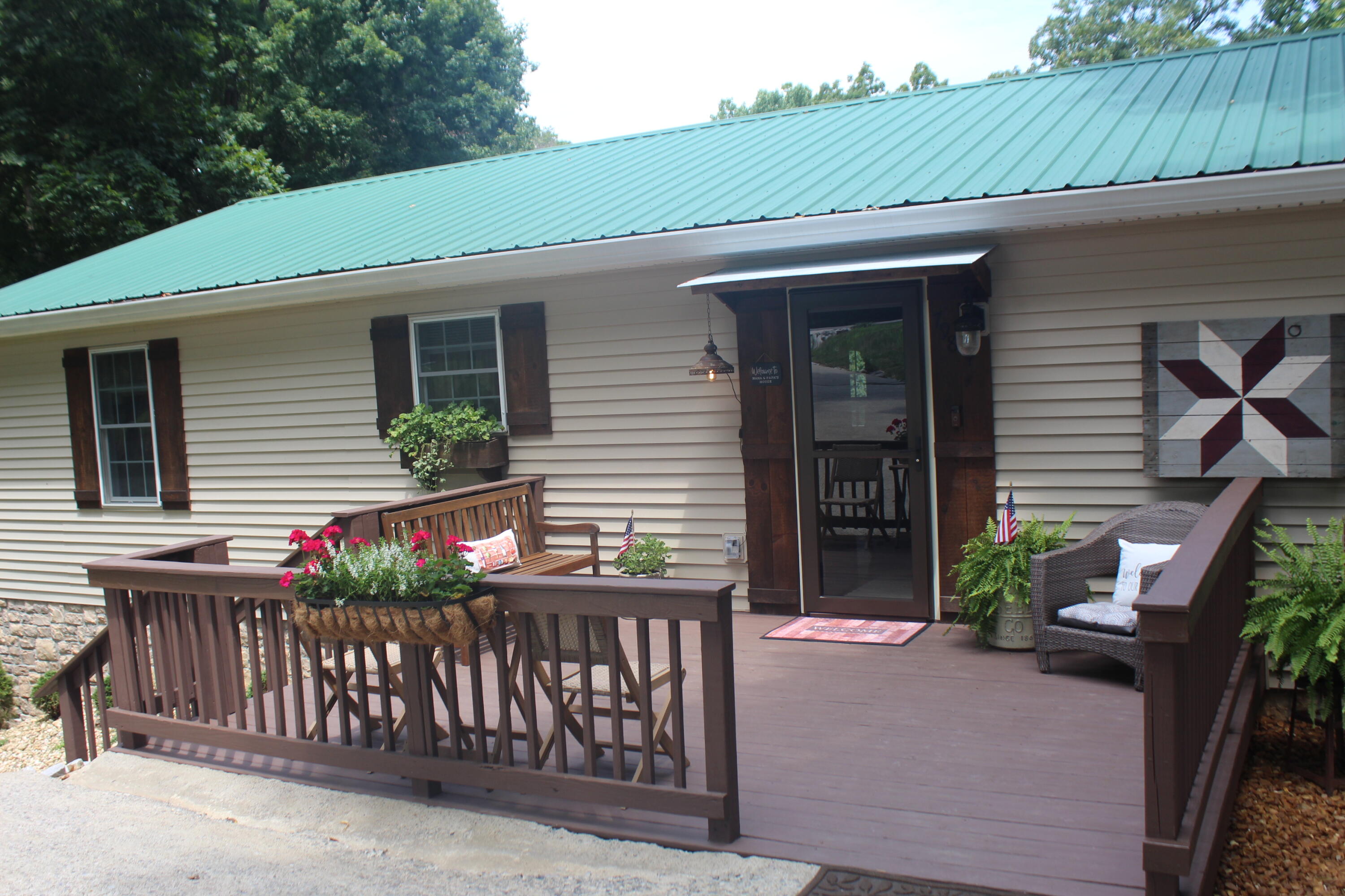 798 Wheaton Way Property Photo 6