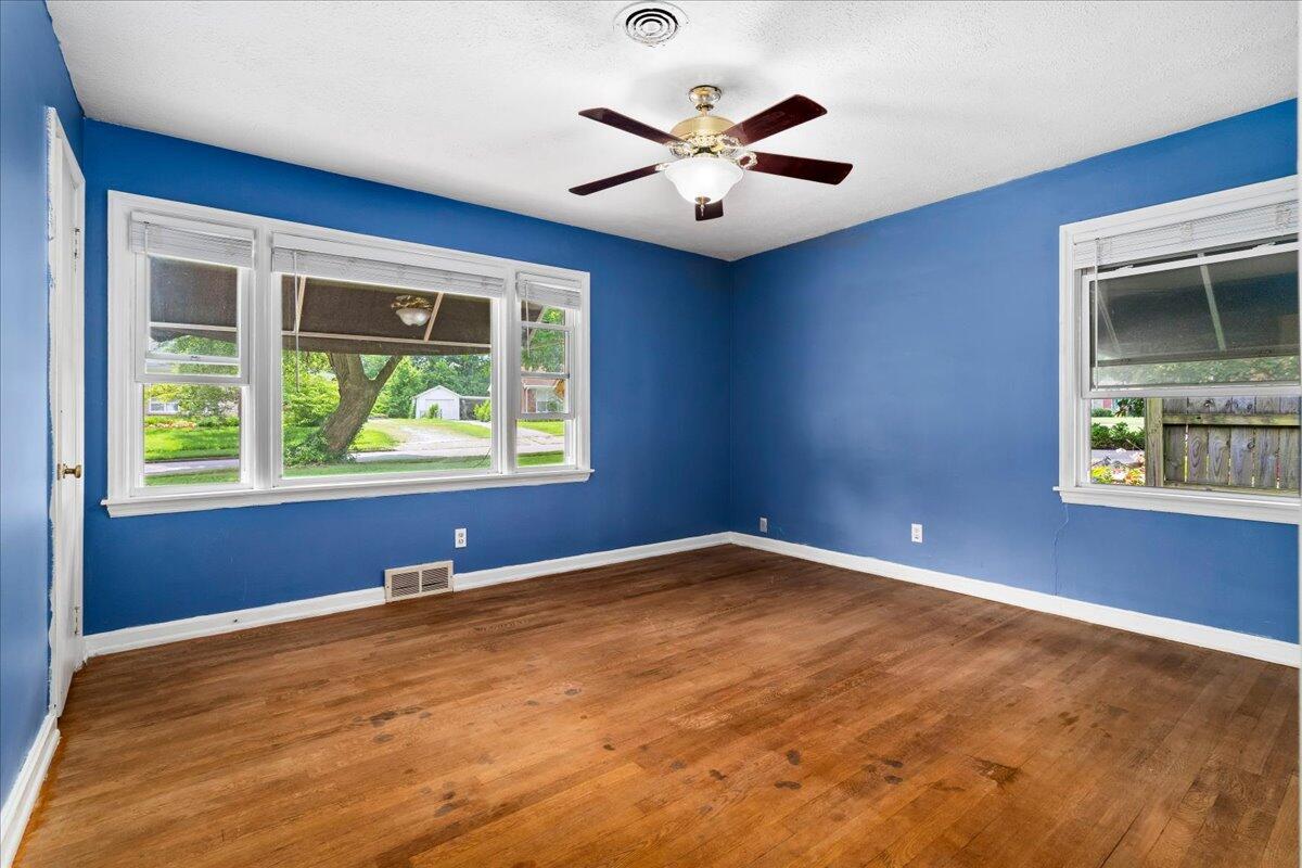 2333 Southview Drive Property Photo 15