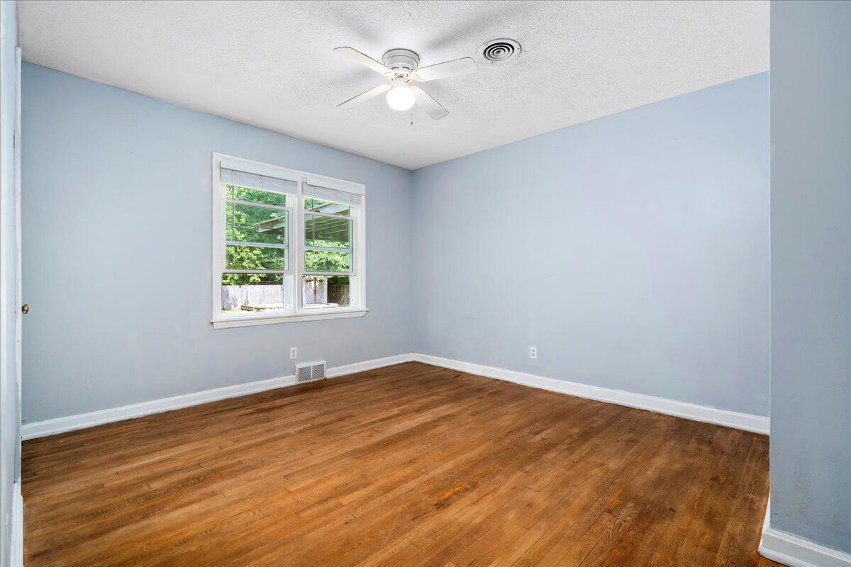 2333 Southview Drive Property Photo 20