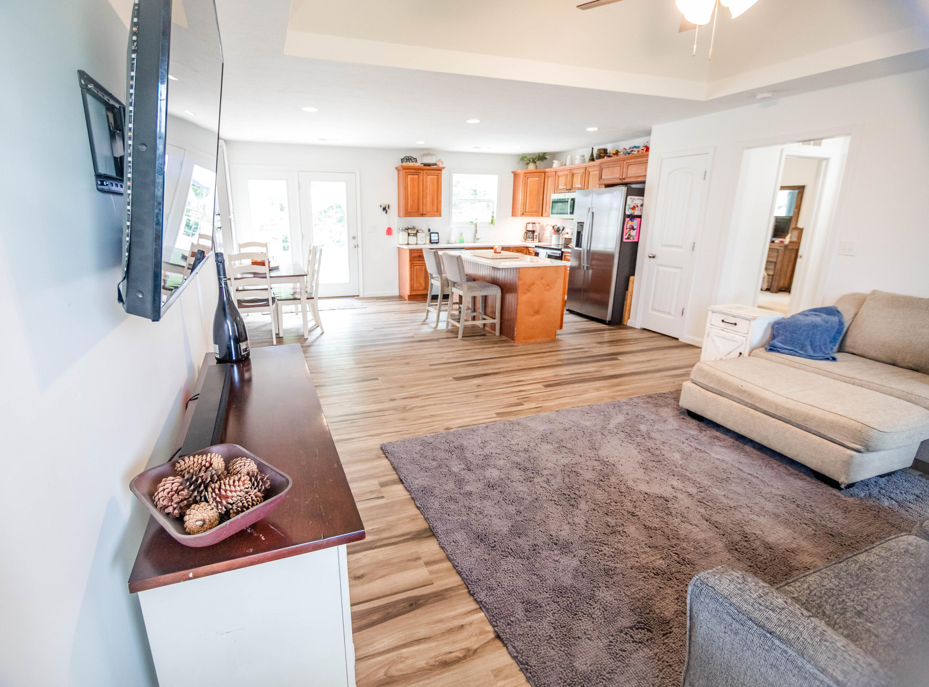 1010 Rainbow Way Property Photo 11