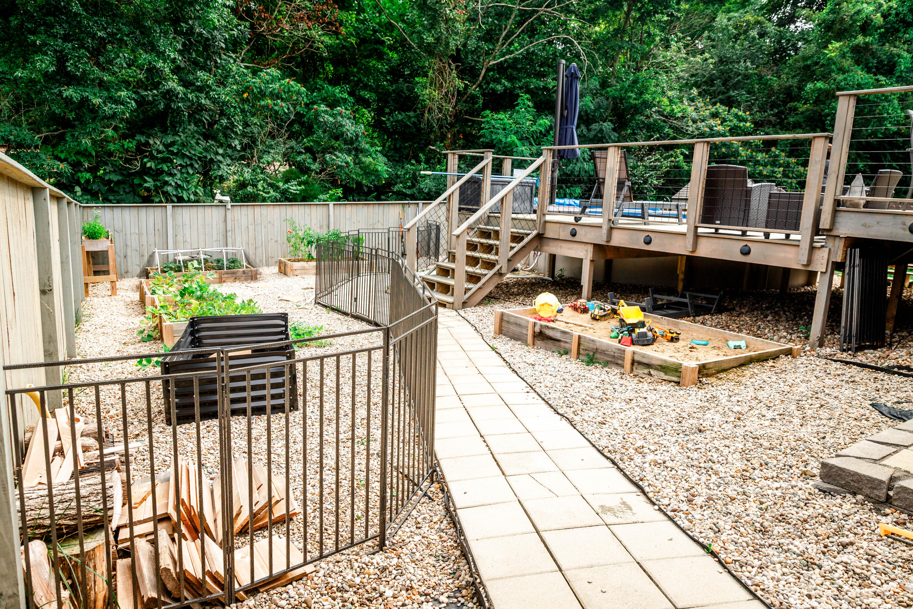 1010 Rainbow Way Property Photo 90