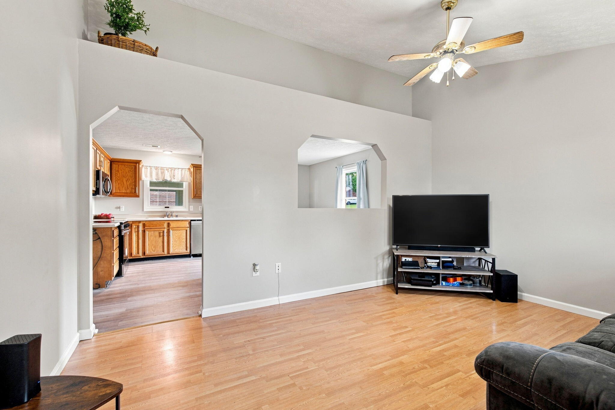 700 Wise Drive Property Photo 3