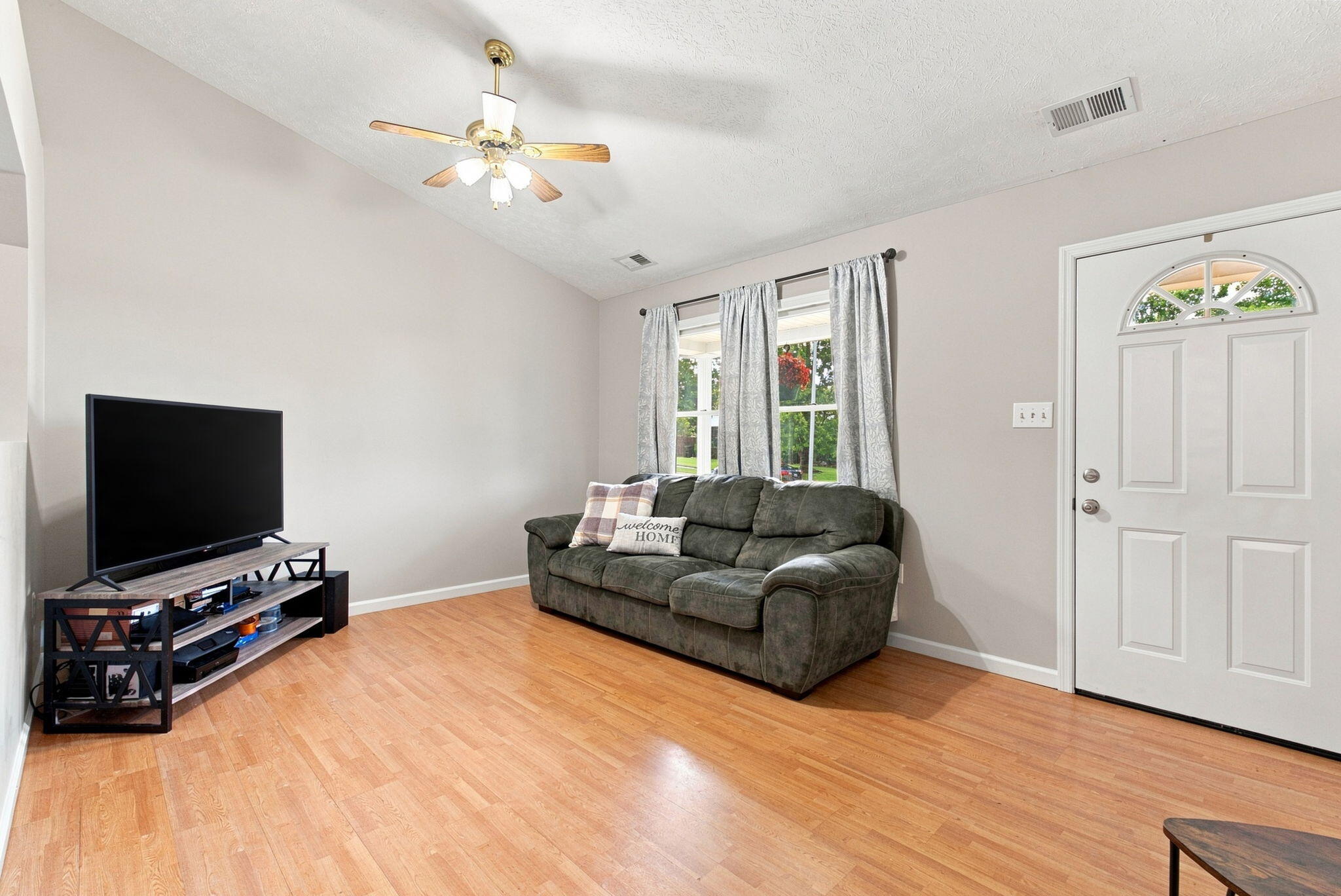 700 Wise Drive Property Photo 4