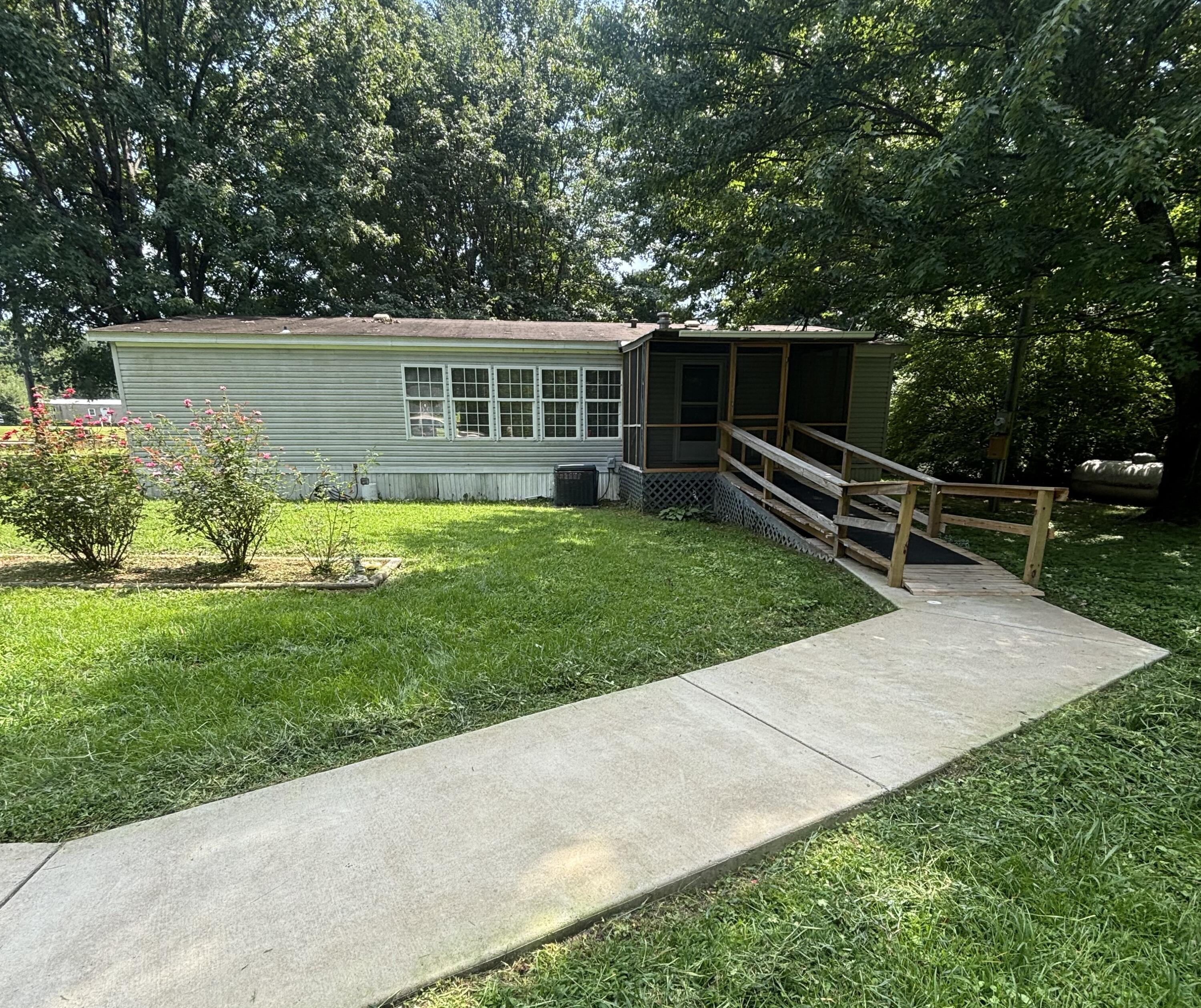 1693 Us-60 Property Photo 20