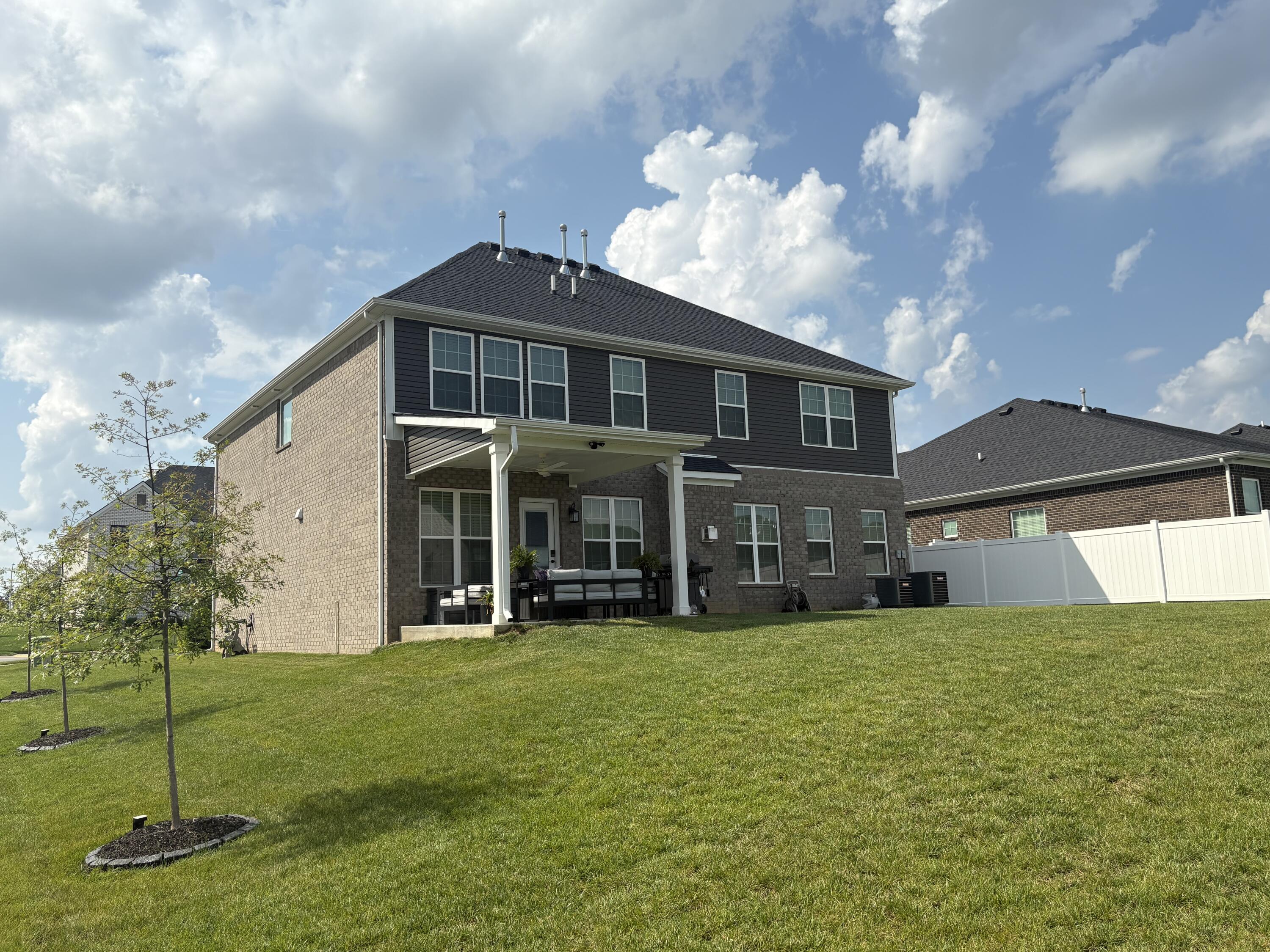 227 Squires Circle Property Photo 35