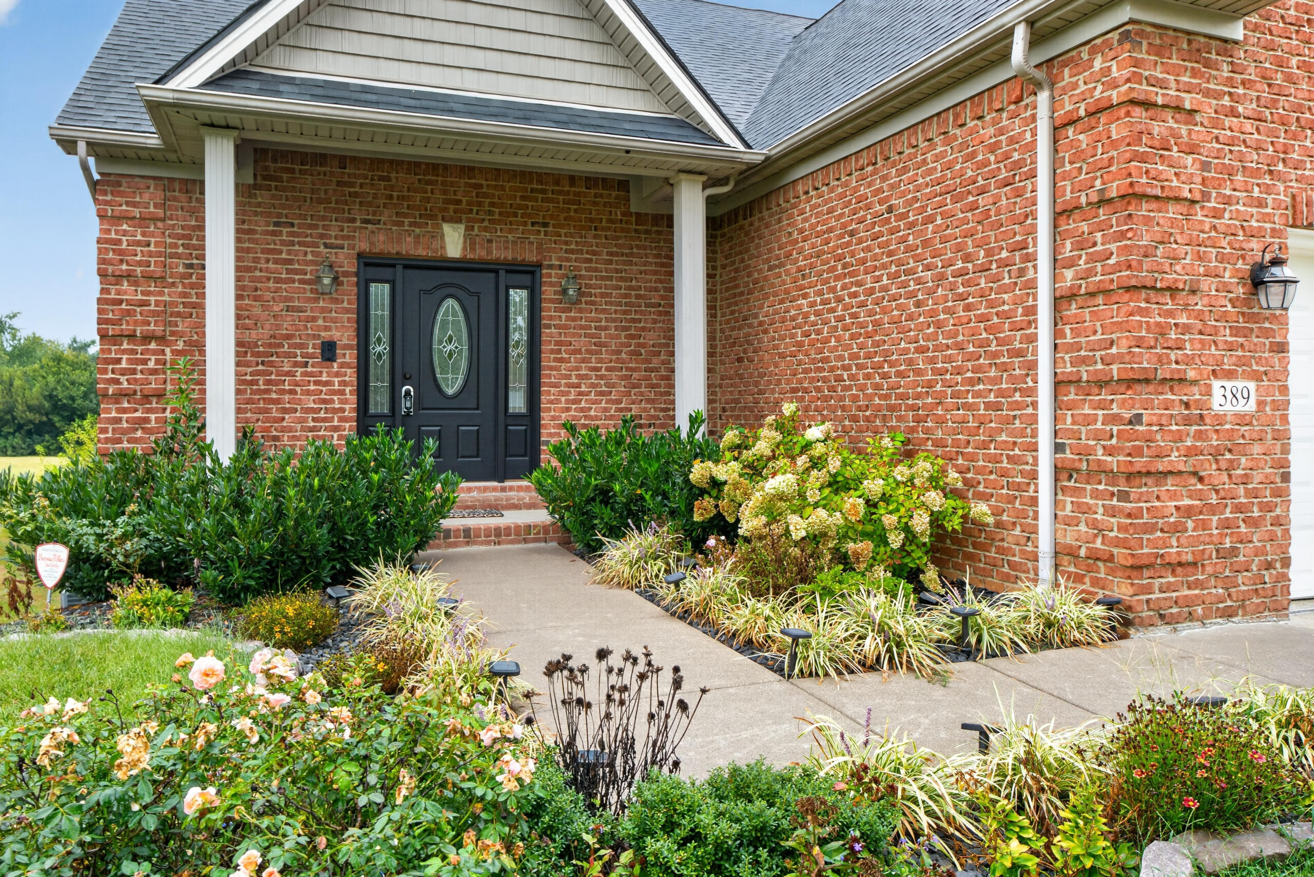 389 Hays Boulevard Property Photo 4
