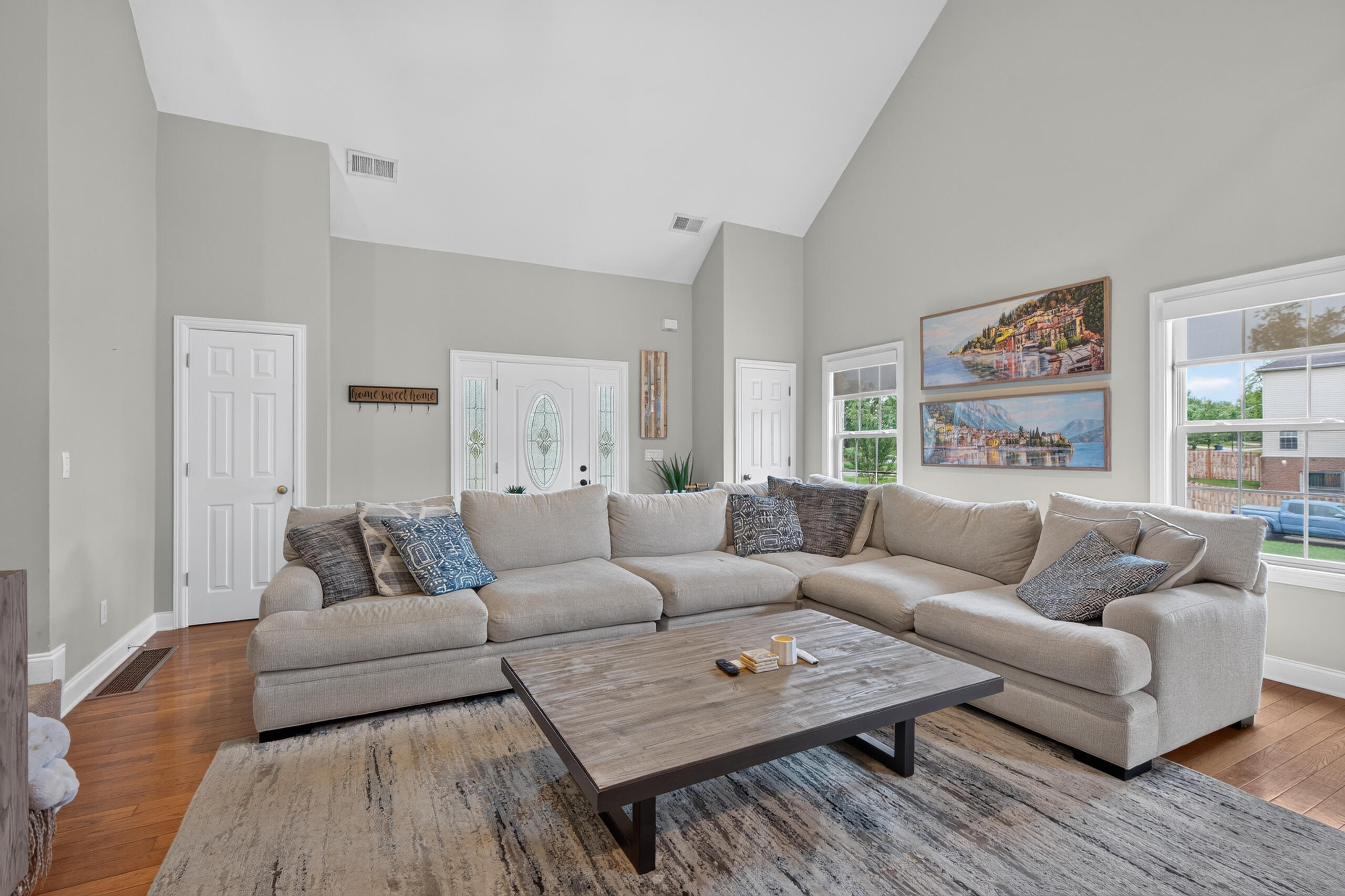 389 Hays Boulevard Property Photo 8