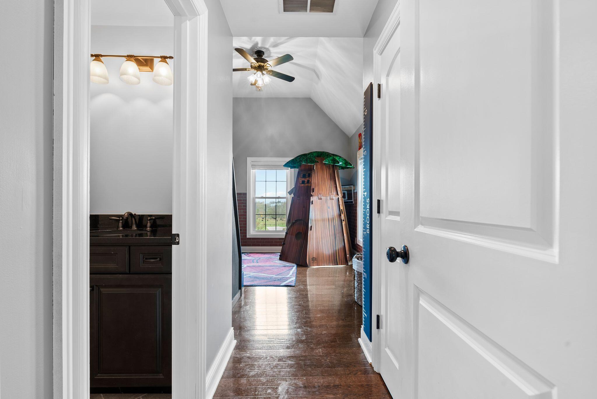 1022 Forest Hill Drive Property Photo 35
