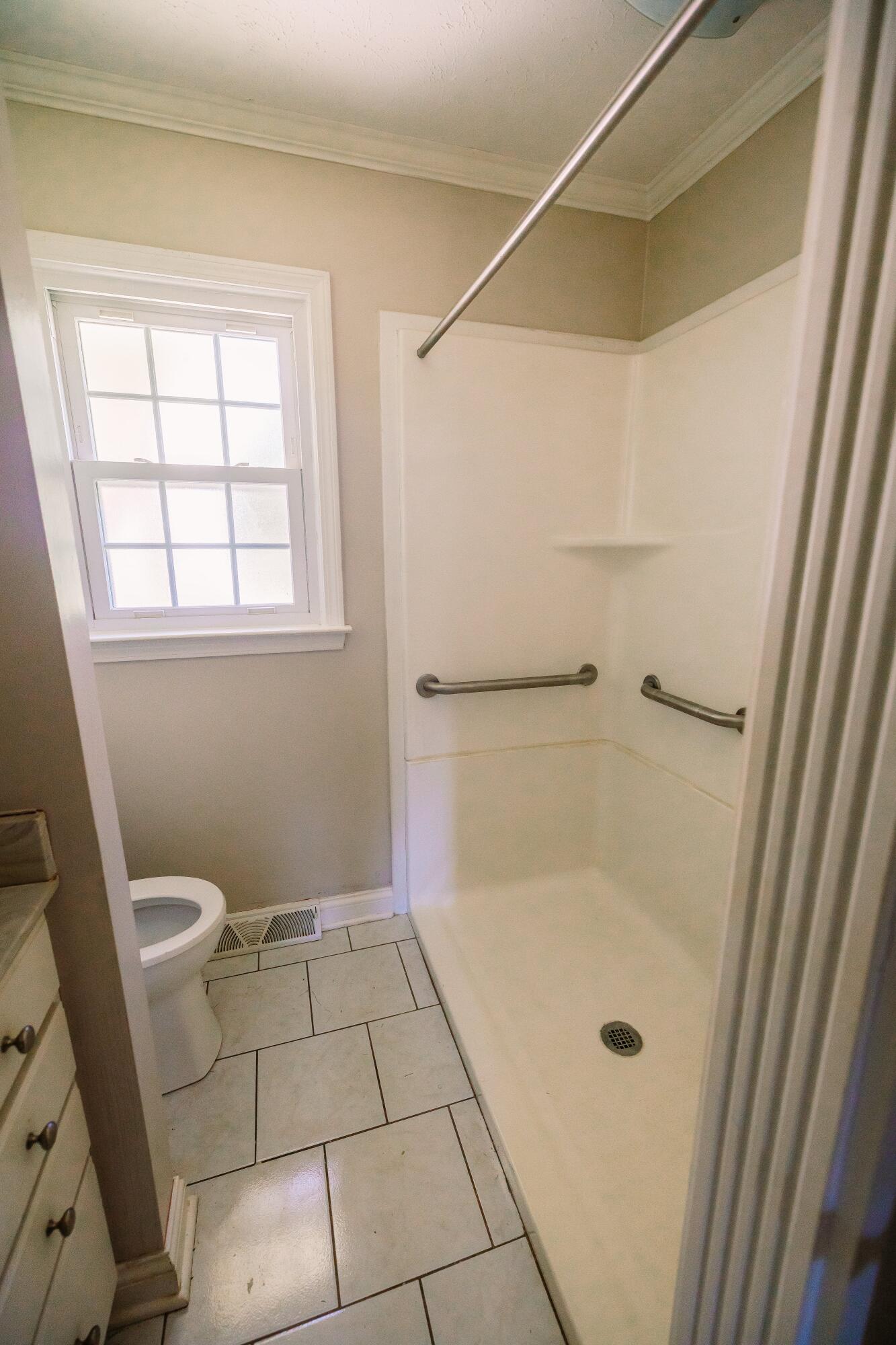 205 S Benson Road Property Photo 6