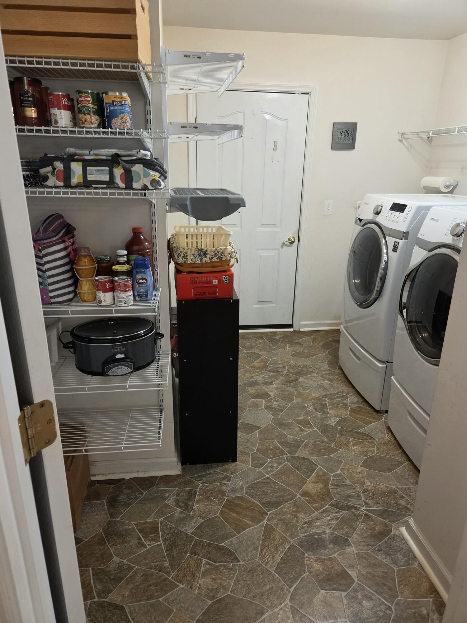 416 Worthington Place Property Photo 13